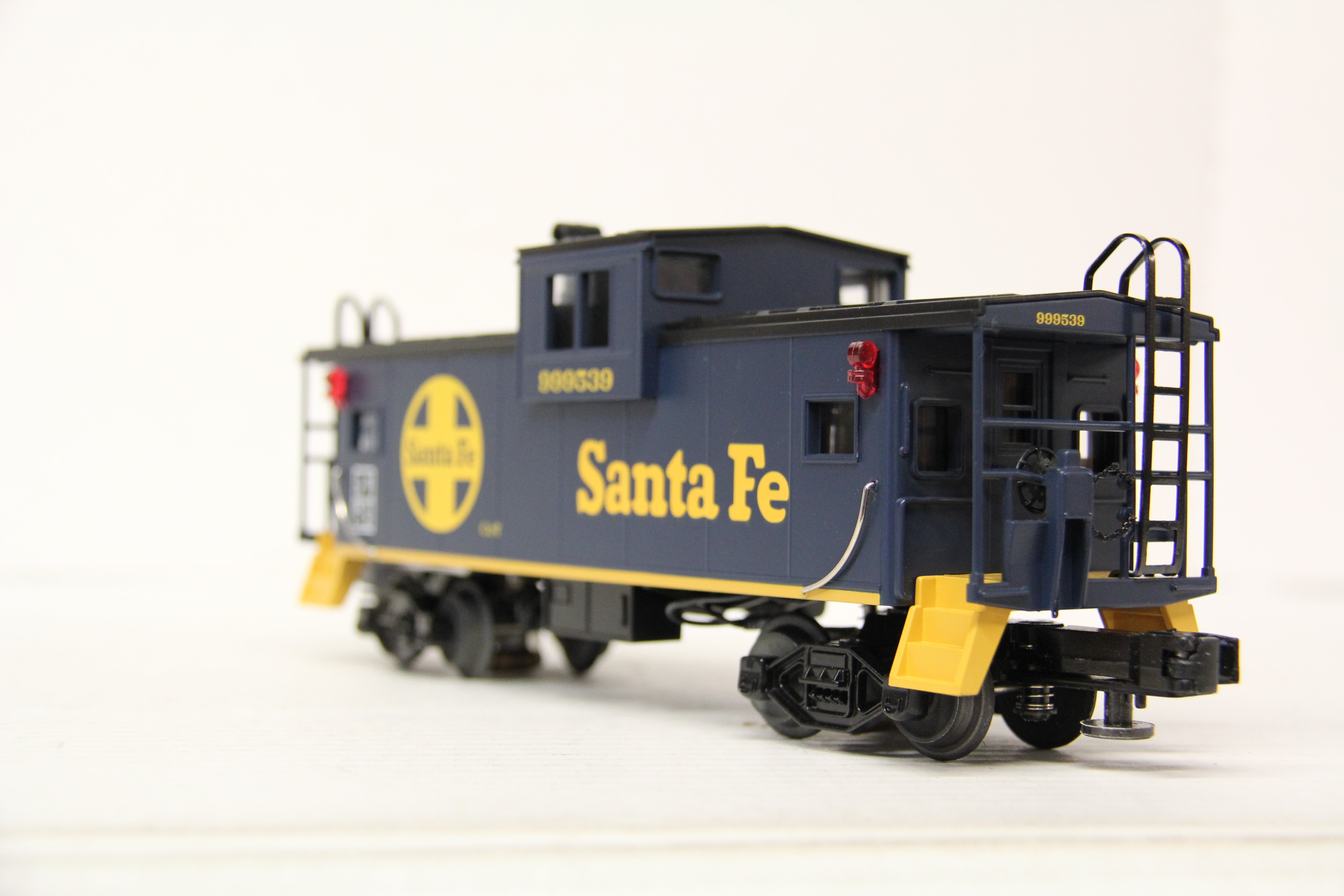MTH 20-91010 Santa Fe Extended Vision Caboose-Second hand-M6608