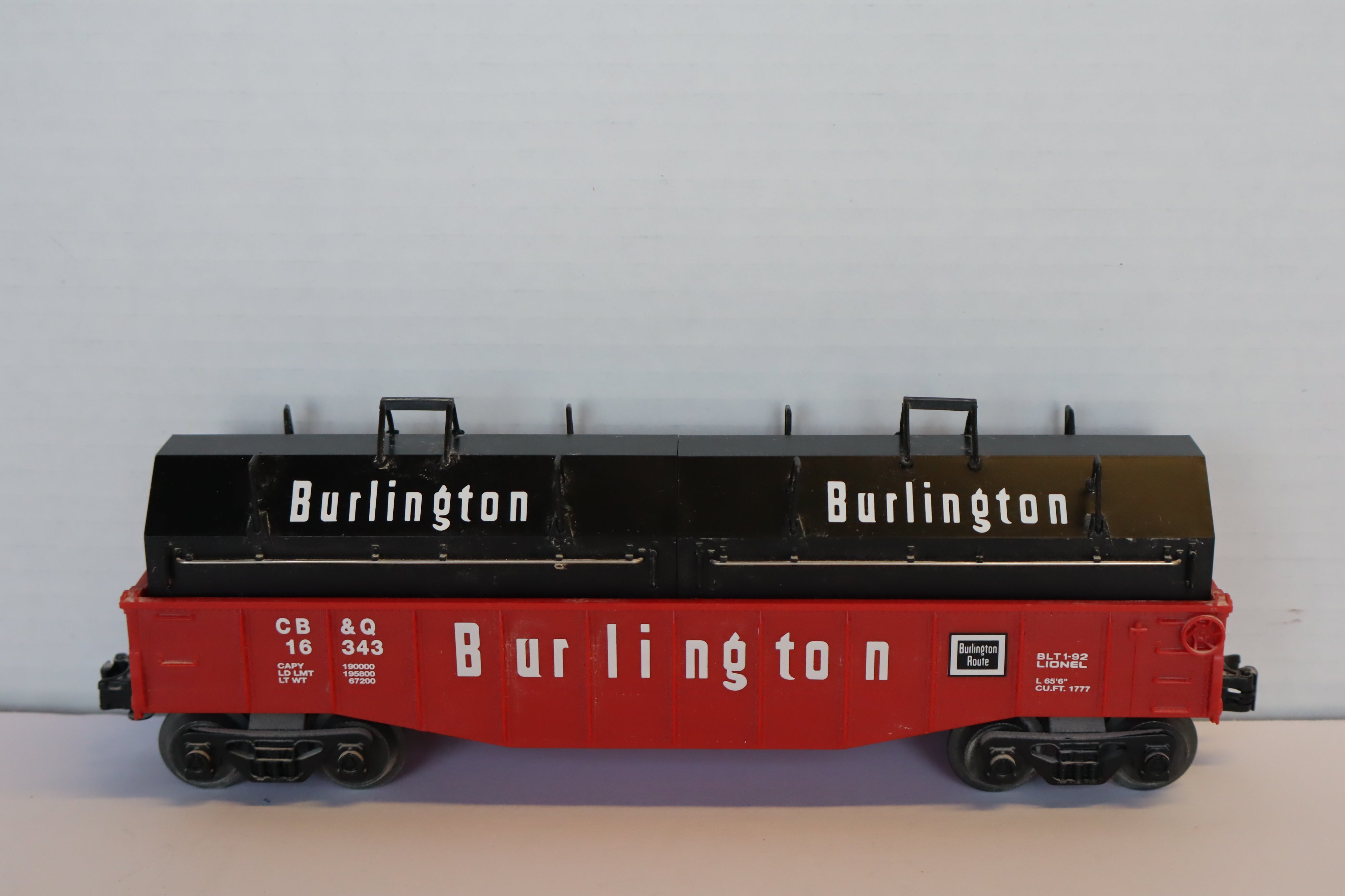 Lionel 6-16243 Burlington Gondola w/ Coil Covers-Second hand-M8061
