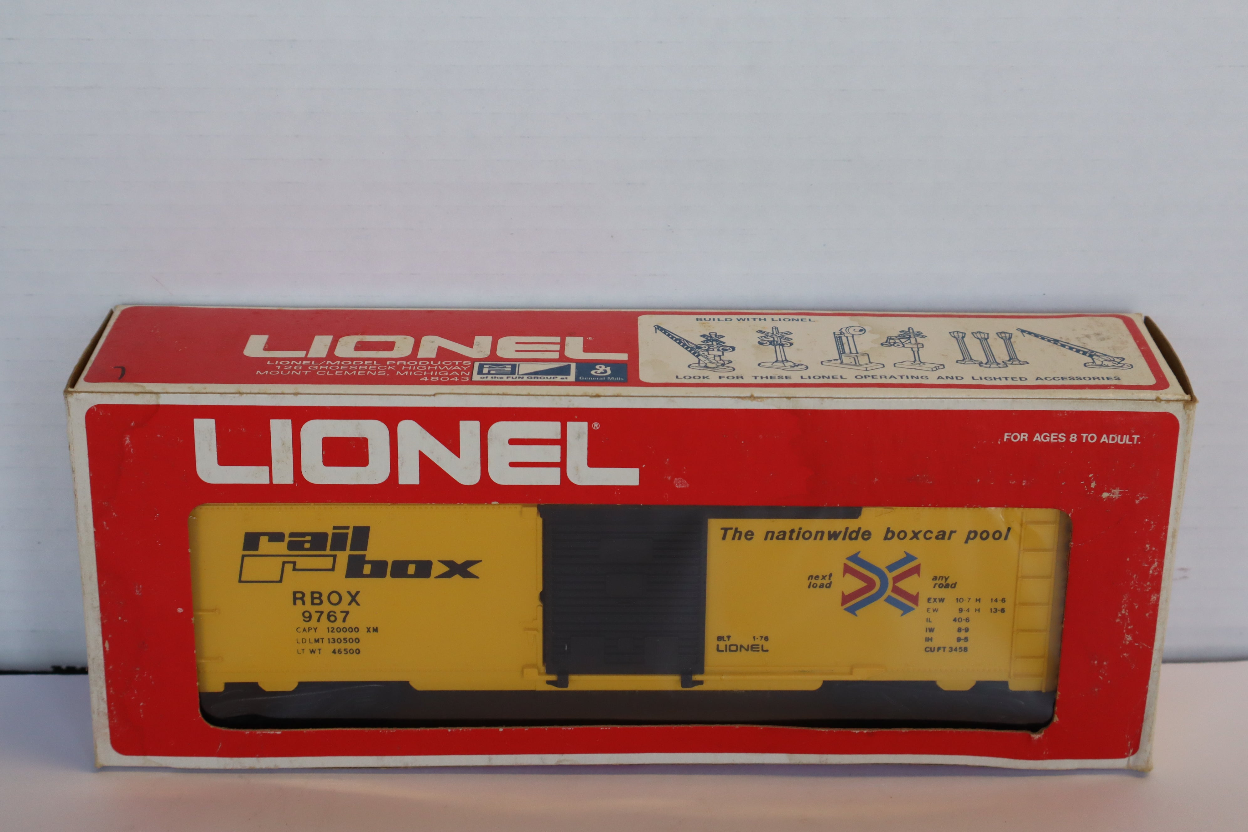 Lionel 6-9767 Rail Box Car-Second hand-M8063