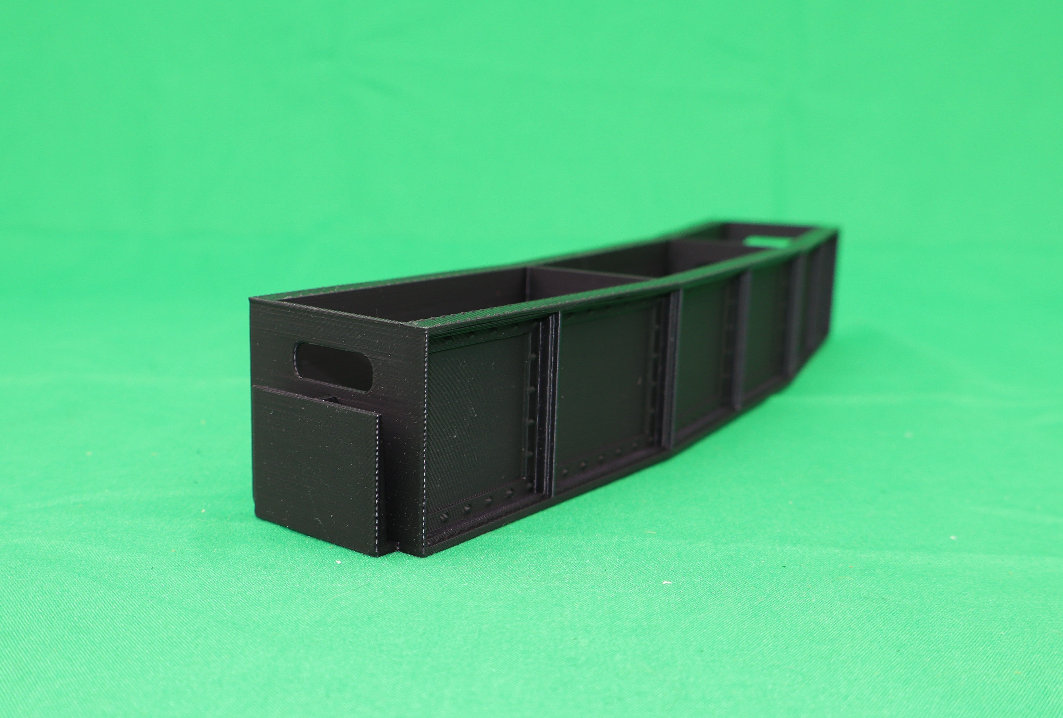 Sedgwick O Scale Models ETS-O54 - Elevated Track System - O54 Curved Girder