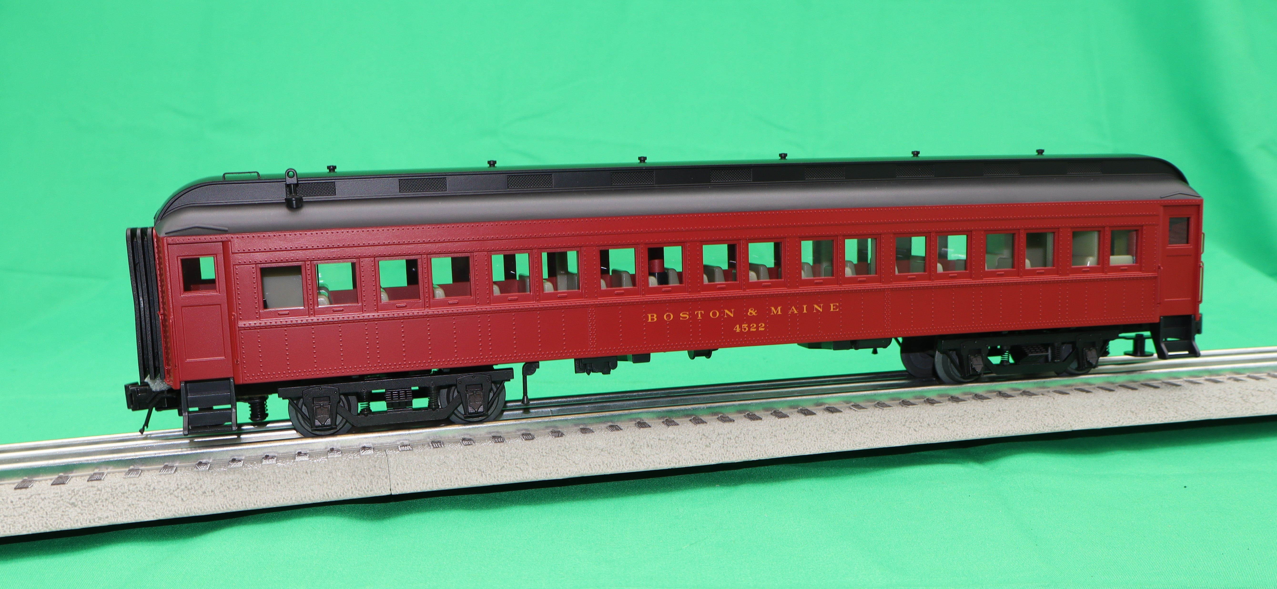 Atlas O 2001147 - Trainman - 60' Coach Passenger Car "Boston & Maine"