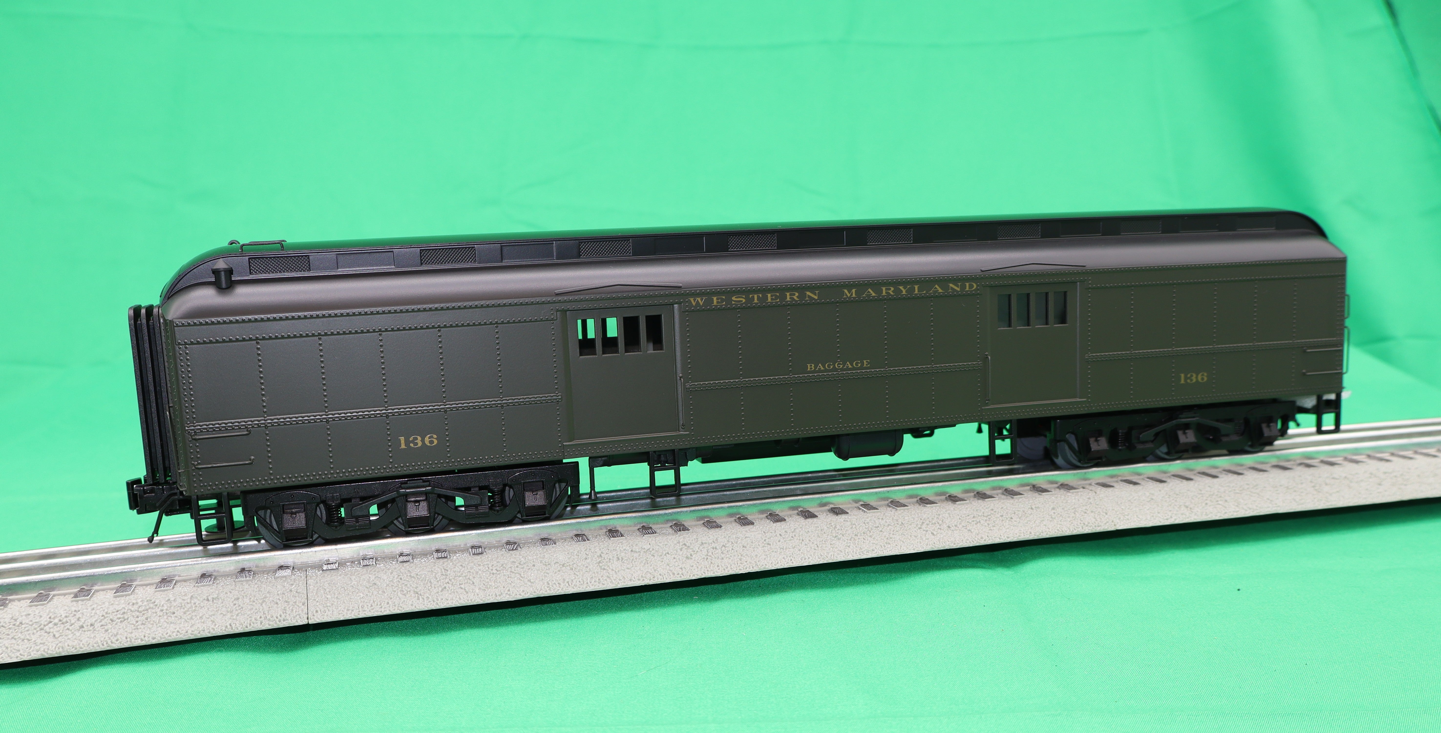 Atlas O 2001331 - Trainman - 60' Baggage Passenger Car "Western Maryland"