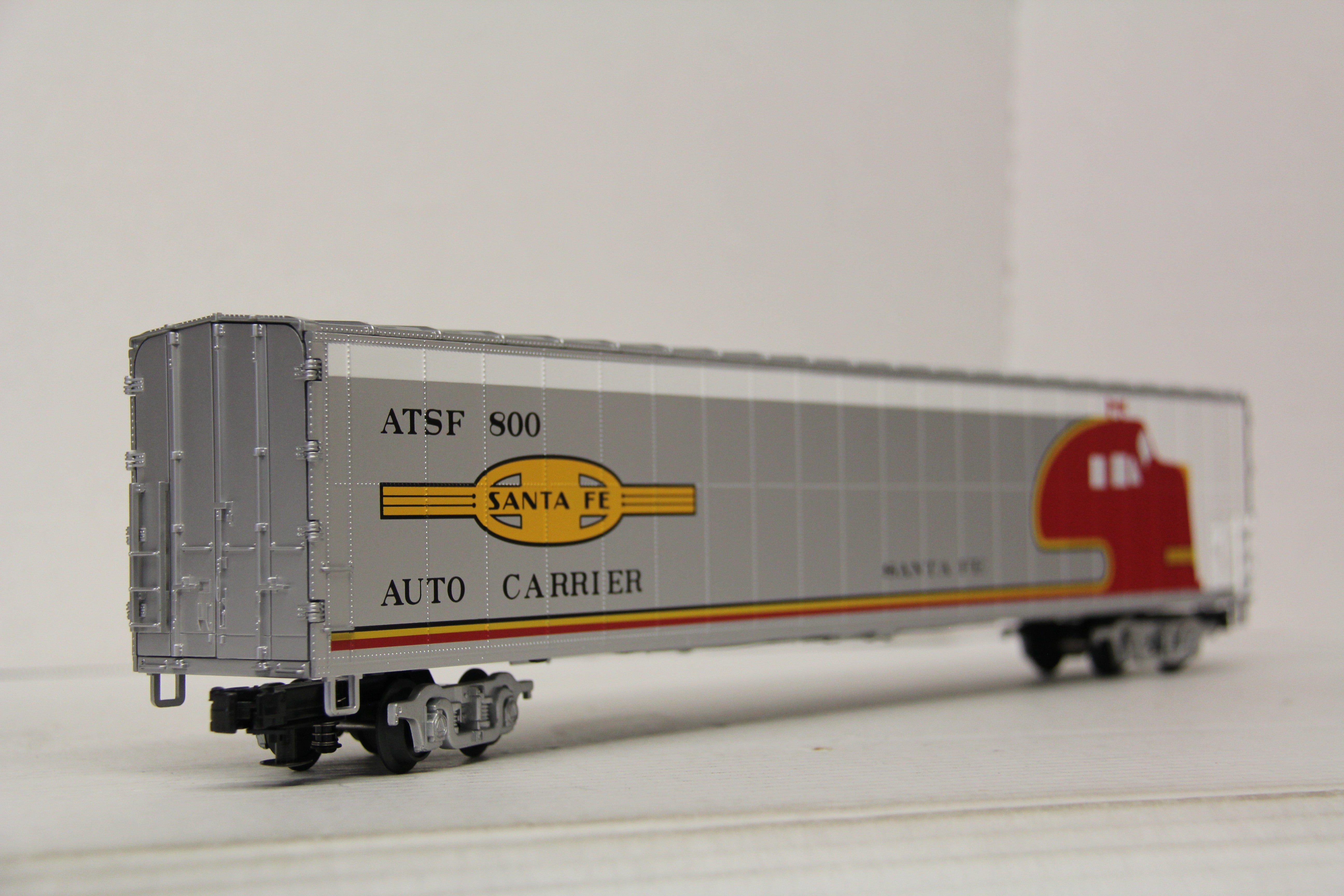 MTH 20-98345 Santa Fe 75' Auto Train Auto Carrier-Second hand-M6615