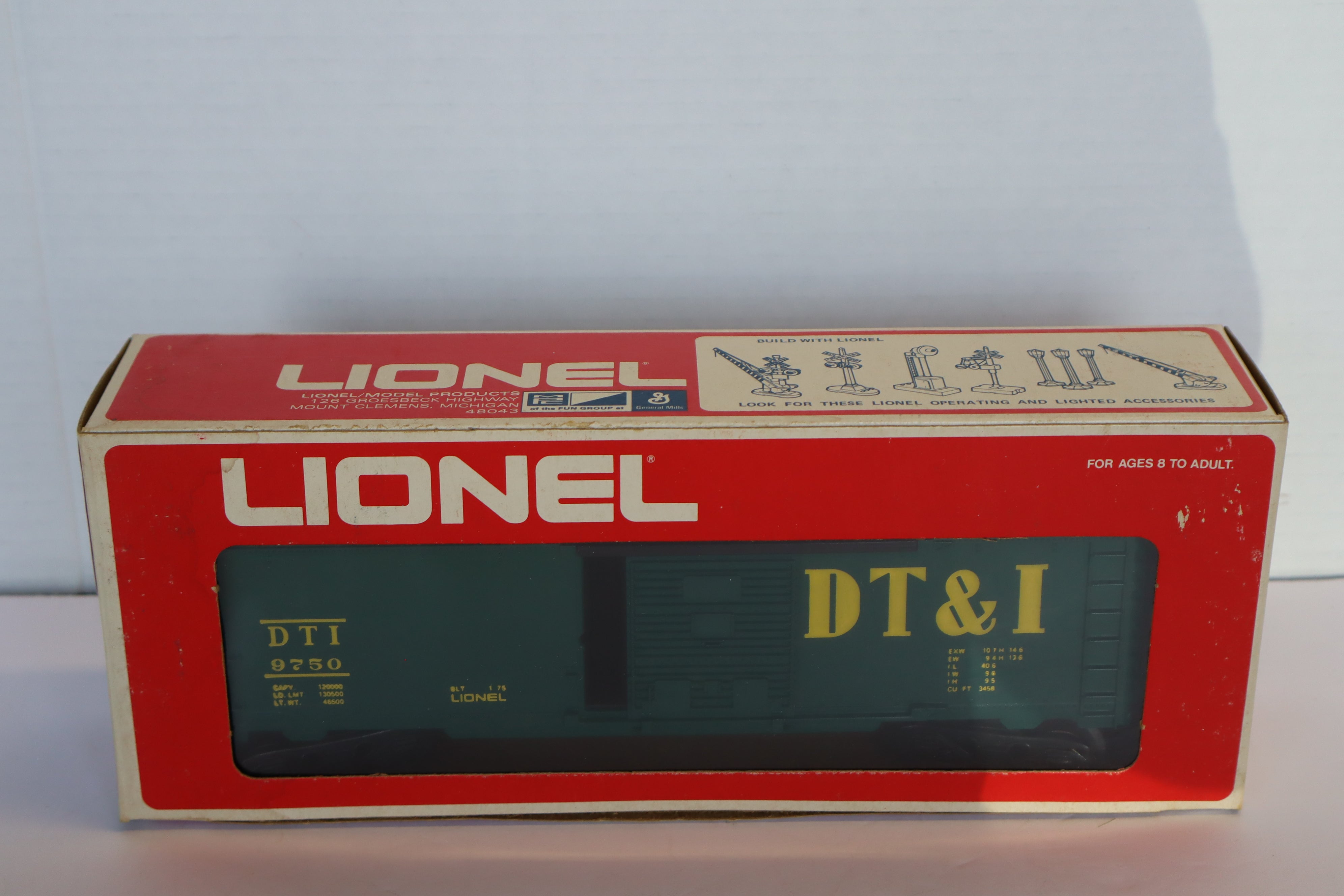 Lionel 6-9750 D T & I Box Car-Second hand-M8072
