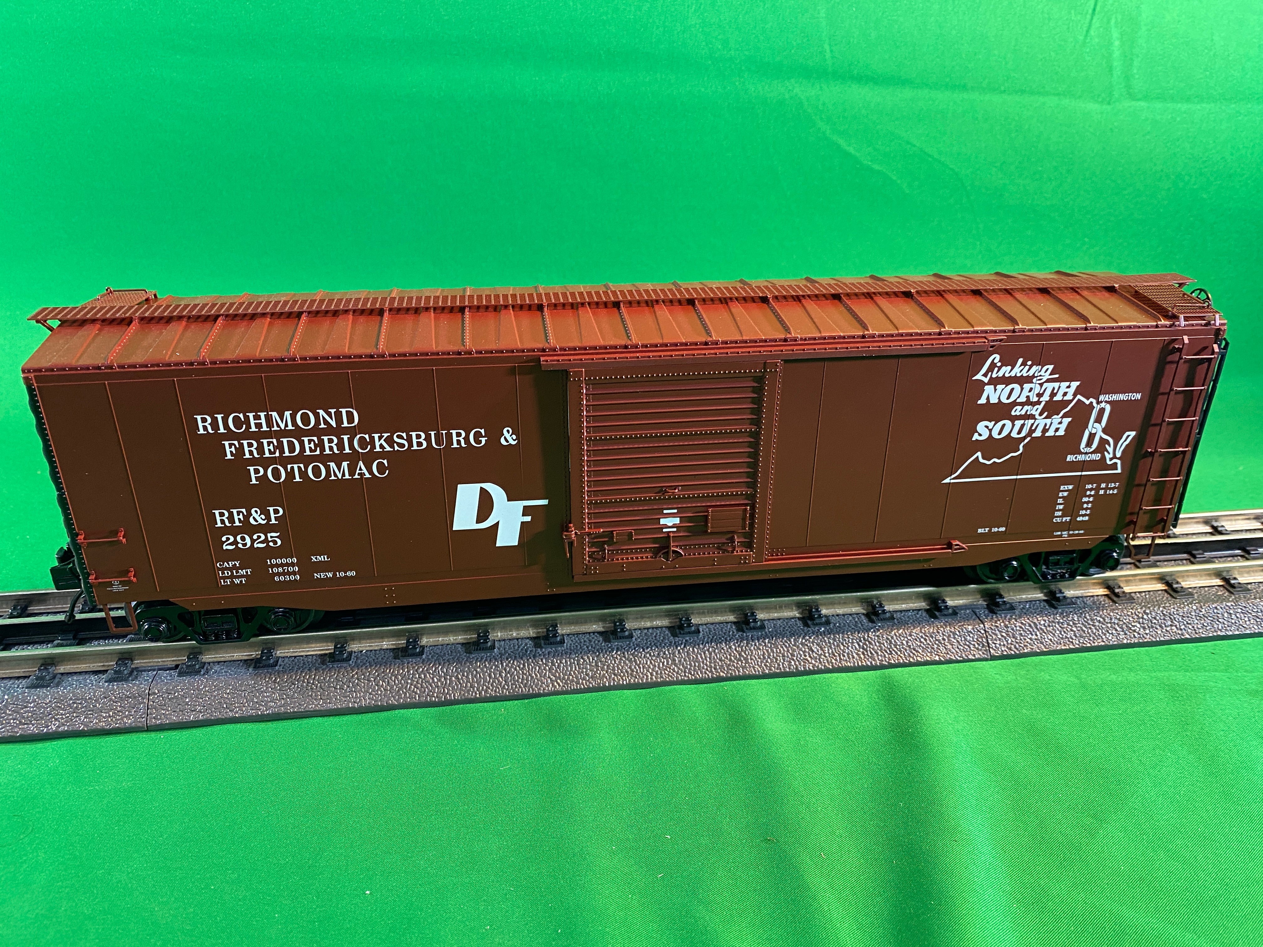 MTH 20-93917 Richmond, Fredericksburg & Potomac 50' Ps-1  Box Car w/ Youngstown Standard Door-2 Car Set-Second hand-M5400