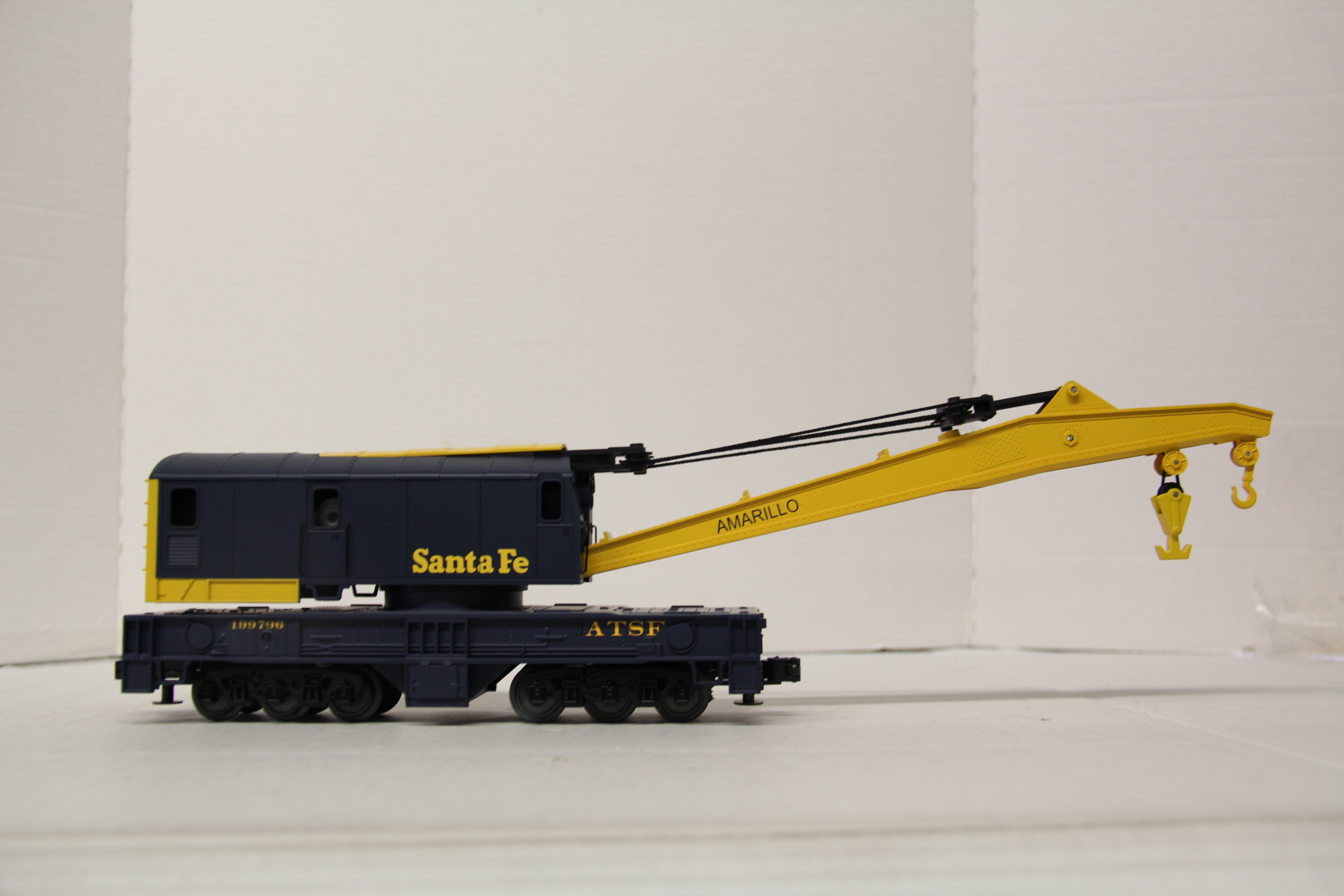 MTH 20-98239 & MTH 20-98237 Santa Fe Crane Car & Tender-Second hand-M6617