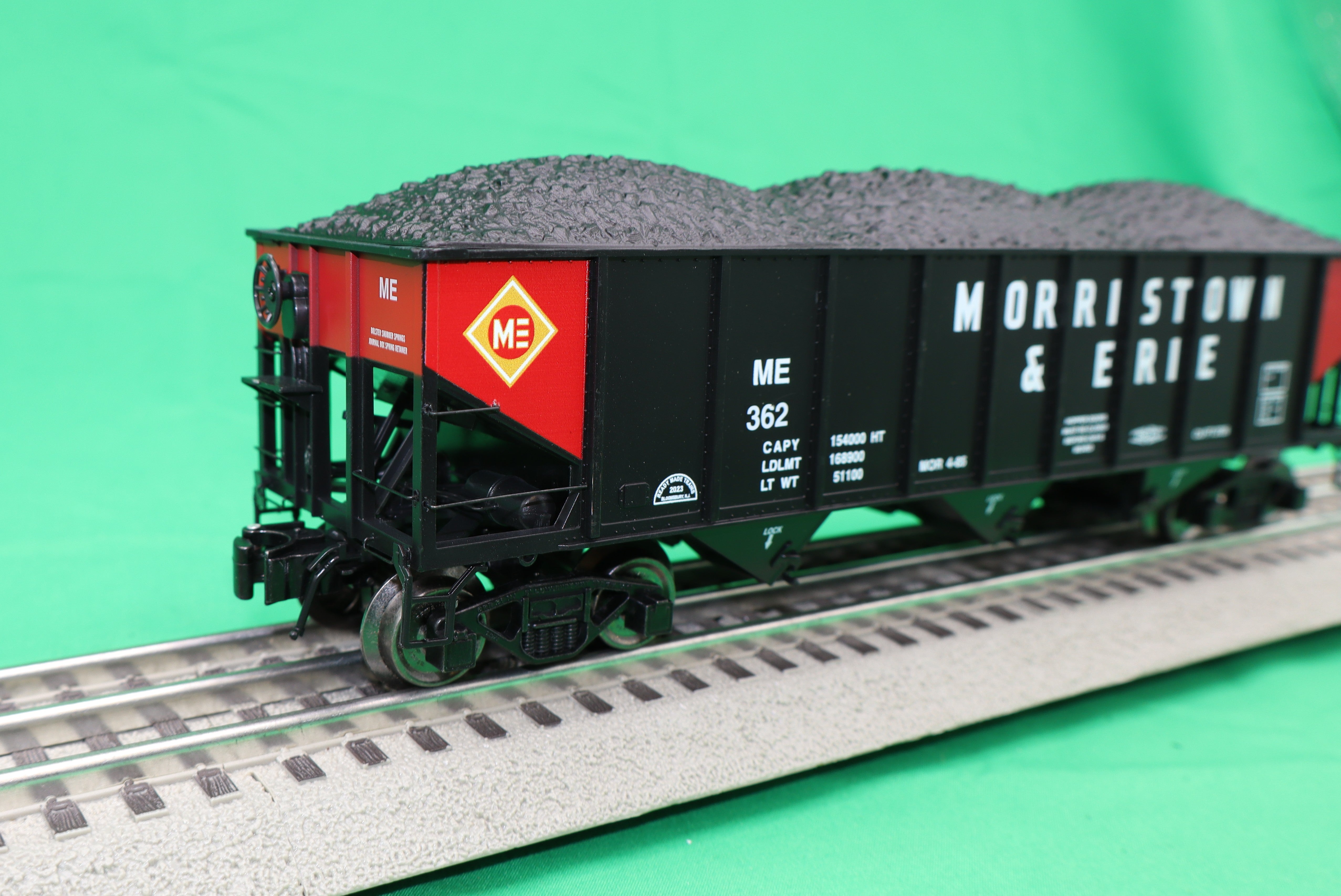 Ready Made Trains RMT-66261-3 - 70 Ton 3-Bay Coal Hopper Car "Morristown & Erie"