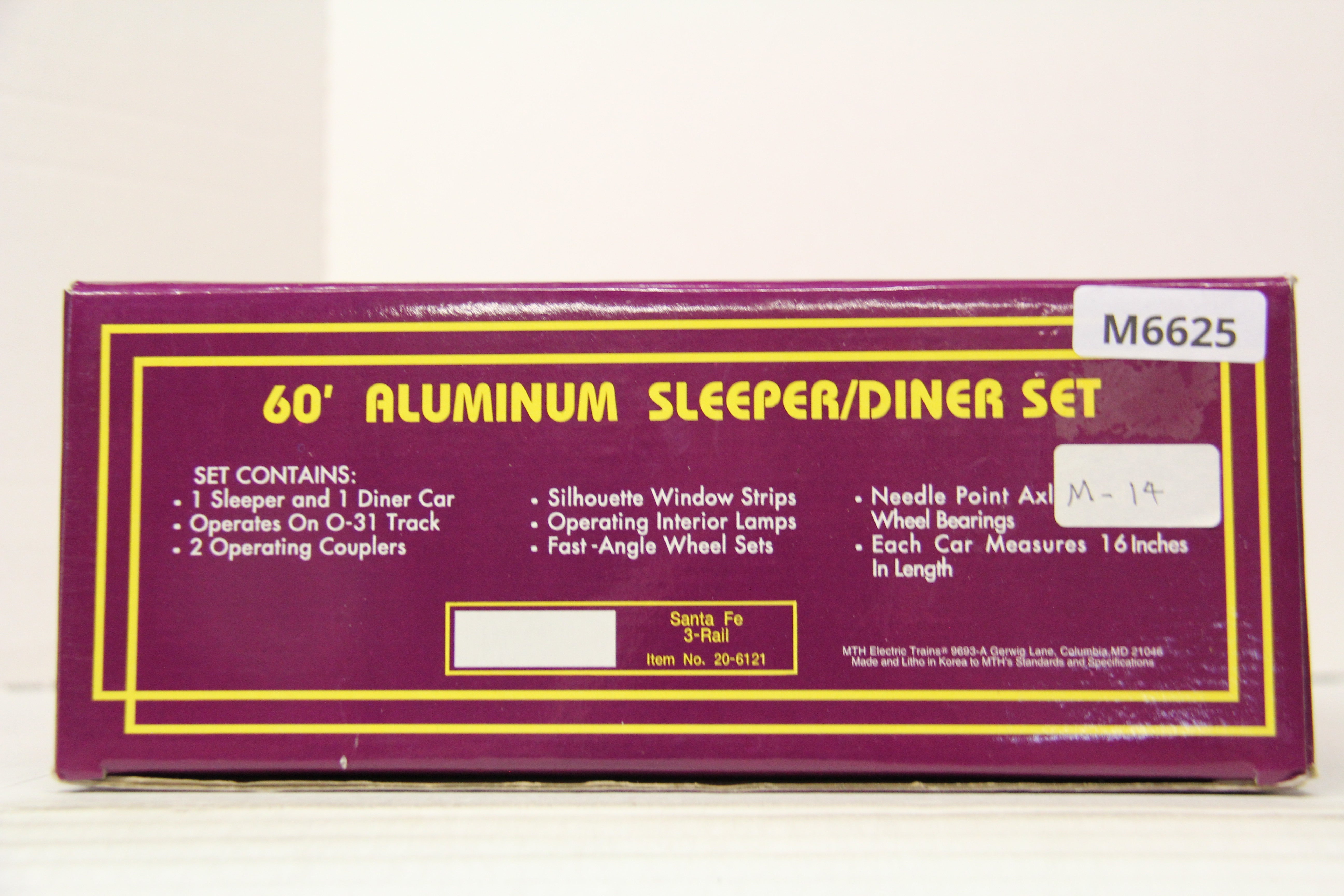 MTH 20-6121 Santa Fe 60' Aluminum Sleeper/Diner Set-Second hand-M6625