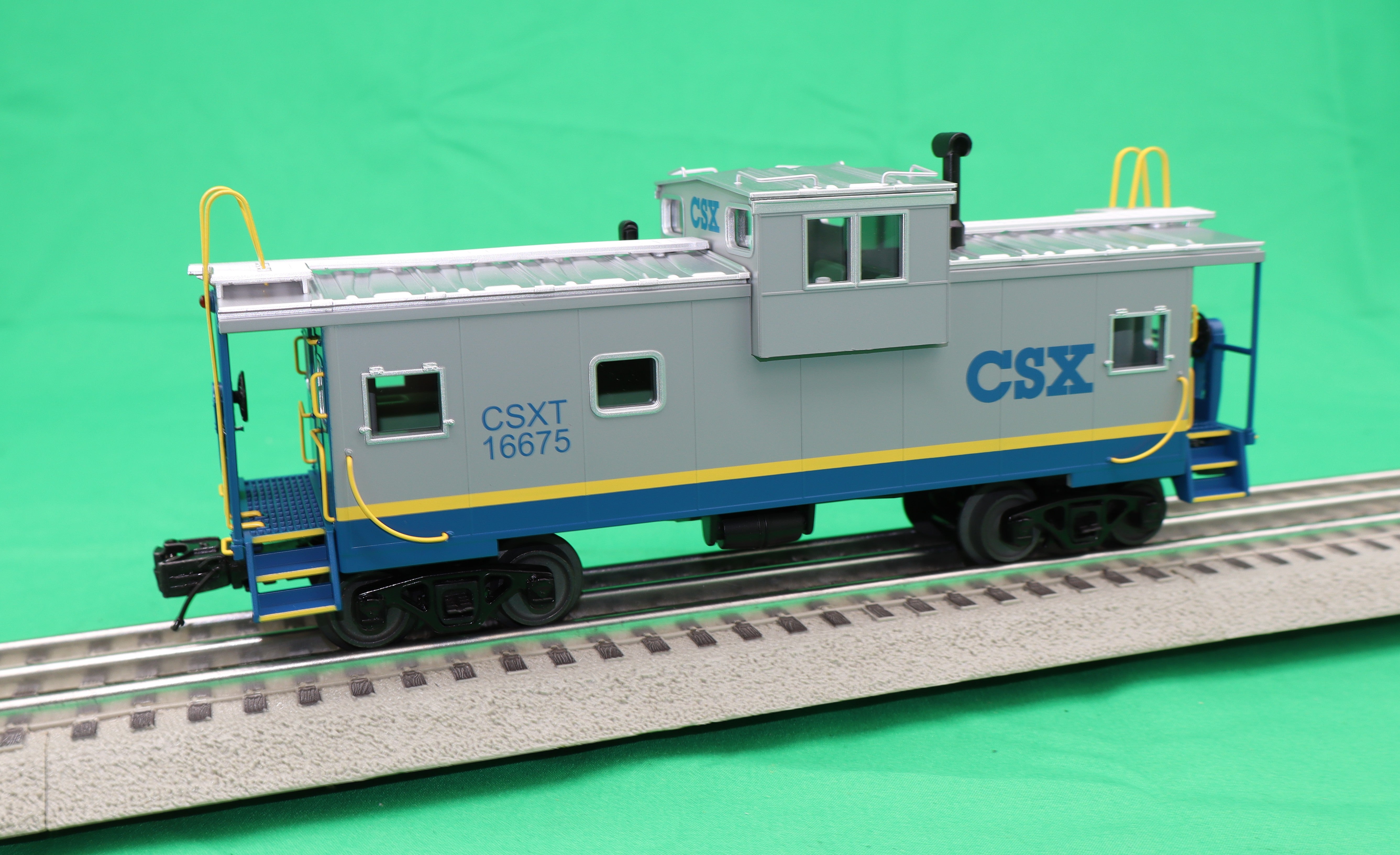 MTH 20-91834 - Extended Vision Caboose "CSX"