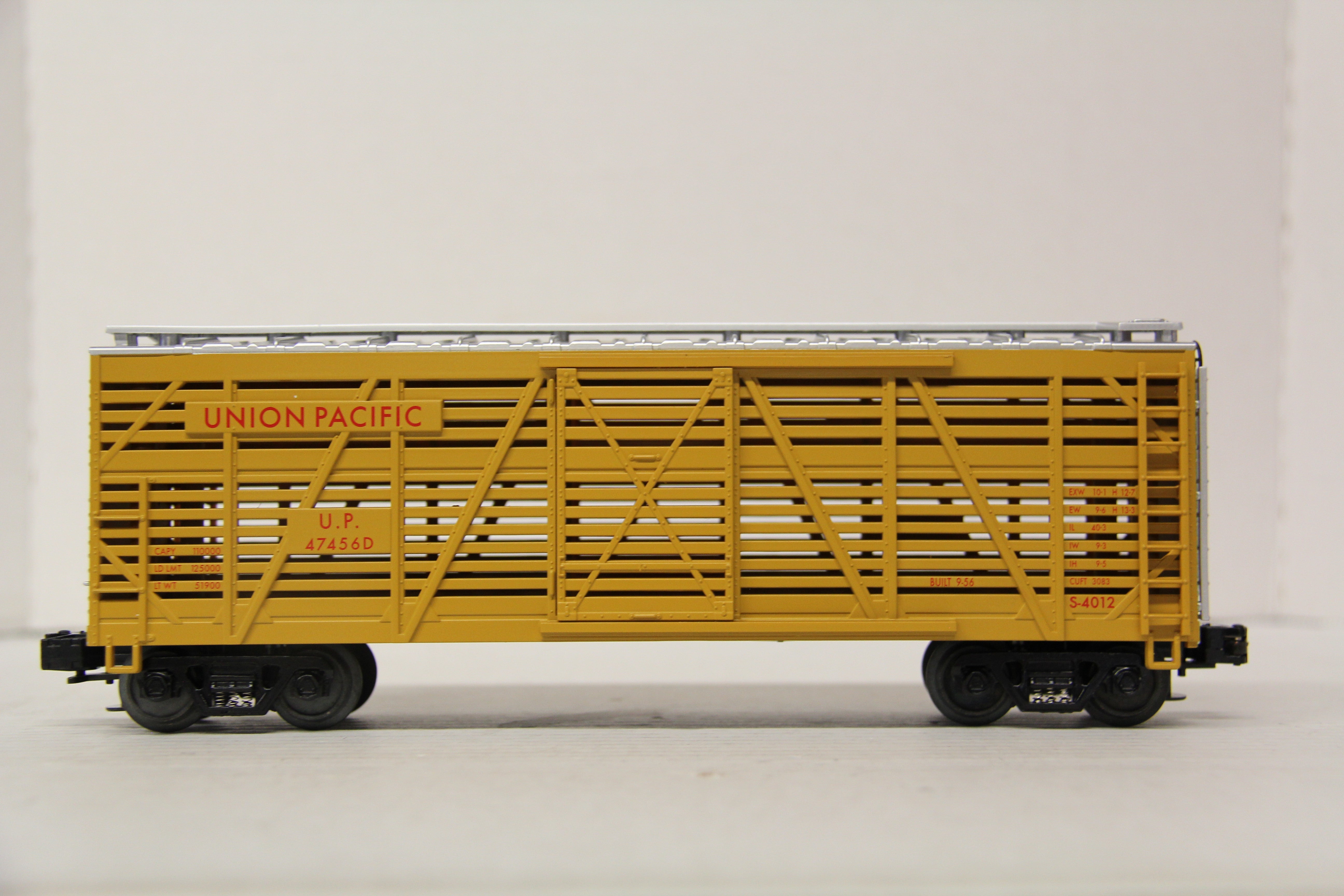 MTH 20-94502 Union Pacific Steel Sided Stock Car-Second hand-M6627