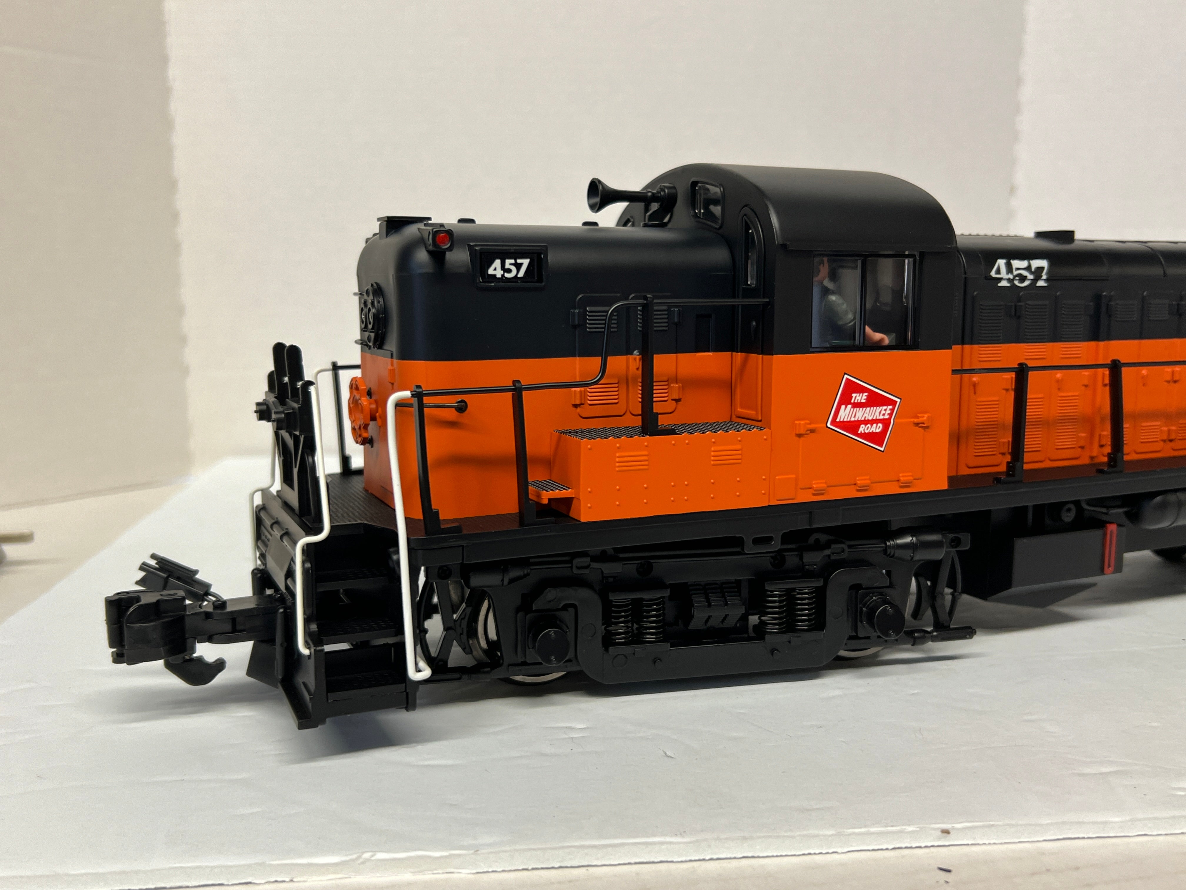 Aristo 22230  RS-3-"Milwaukee Road" #457-Second-hand-G1217