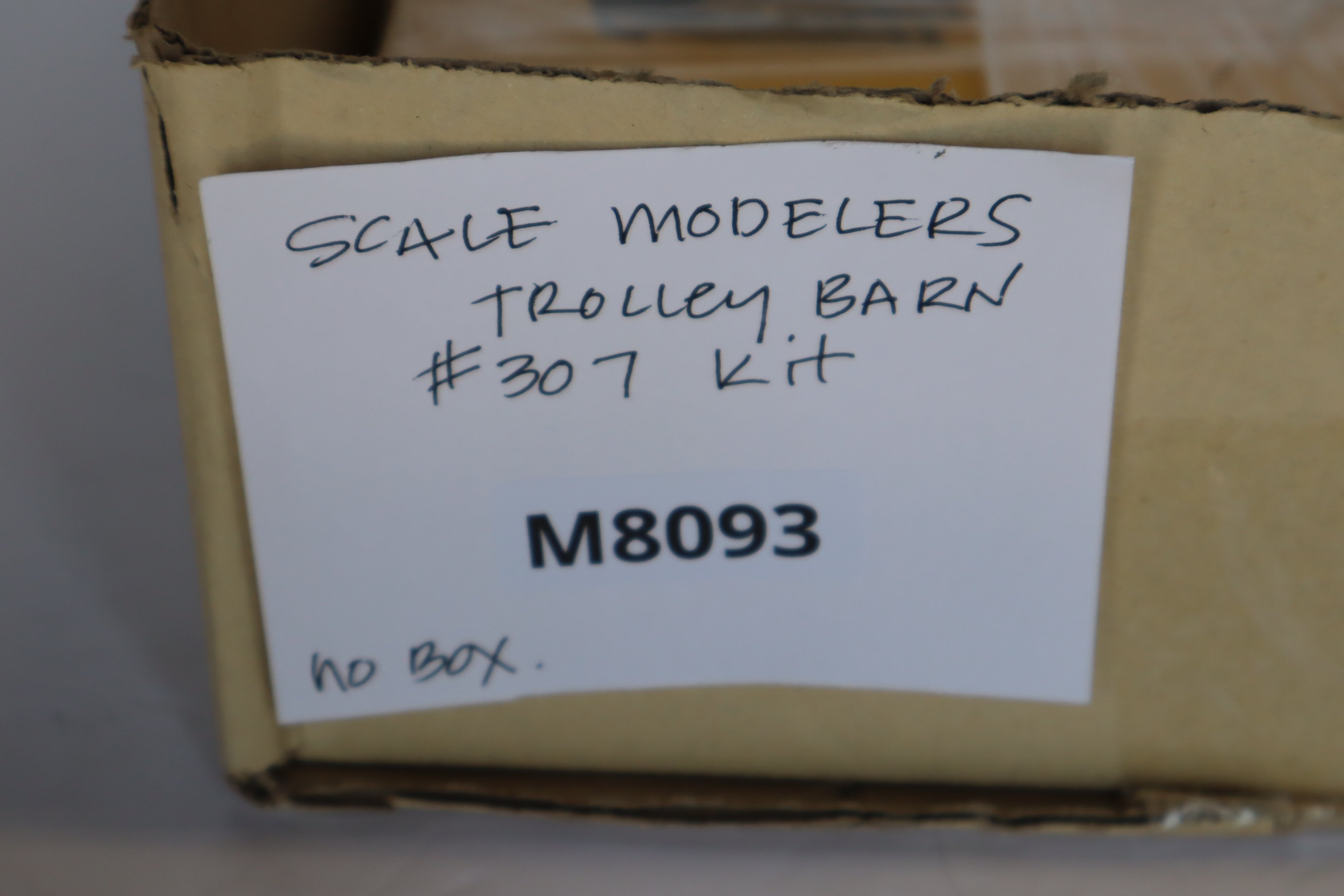 Scale Modelers Trolley Barn #307 Kit by Ernest Korber-Second hand-M8093