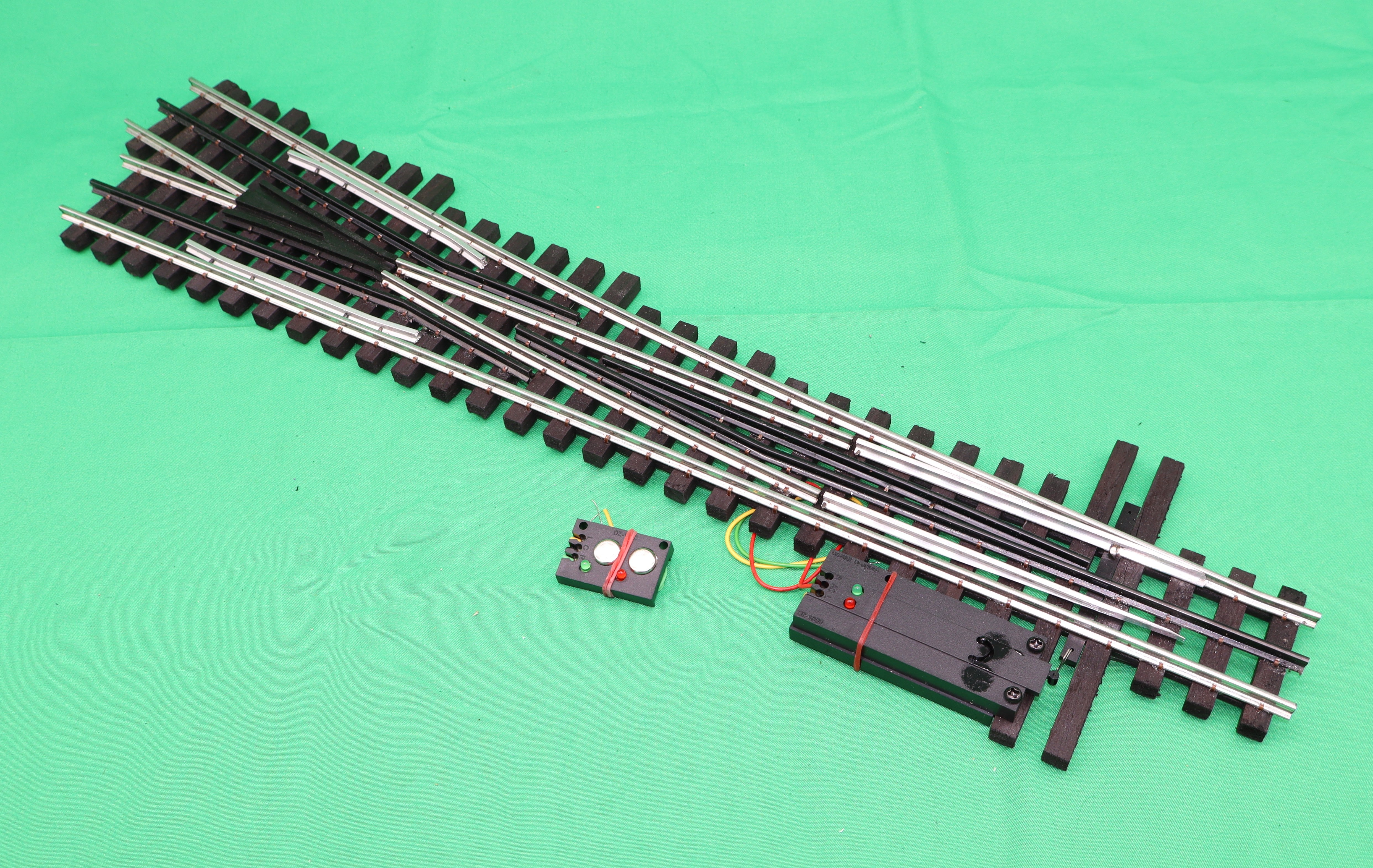 Ross Custom Switches #210M - Premiere Line - #6 Switch Track (Right Hand) w/ Dz1000