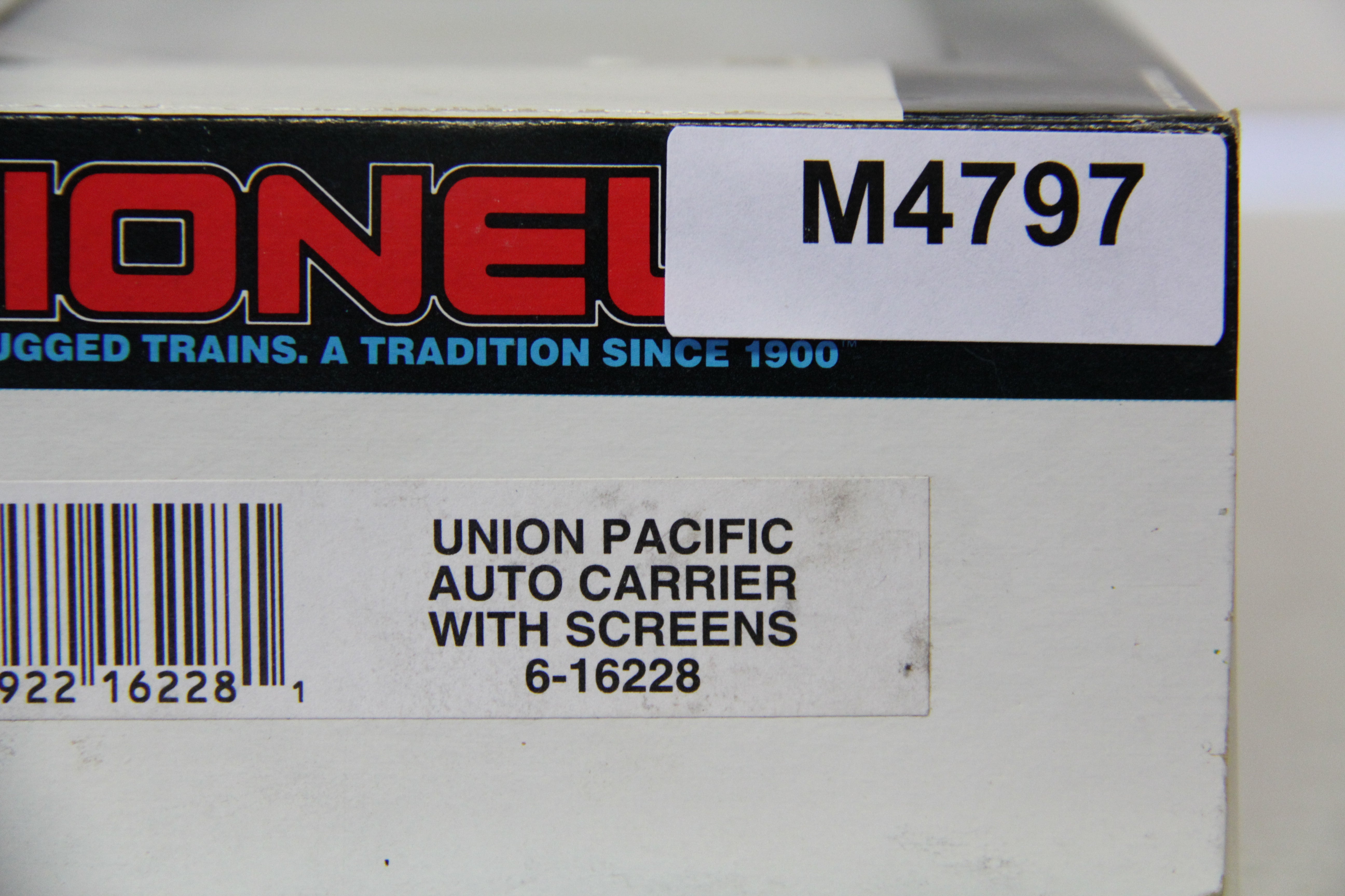 Lionel 6-16228 Union Pacific Auto Carrier w/ Screens-Second hand-M4797