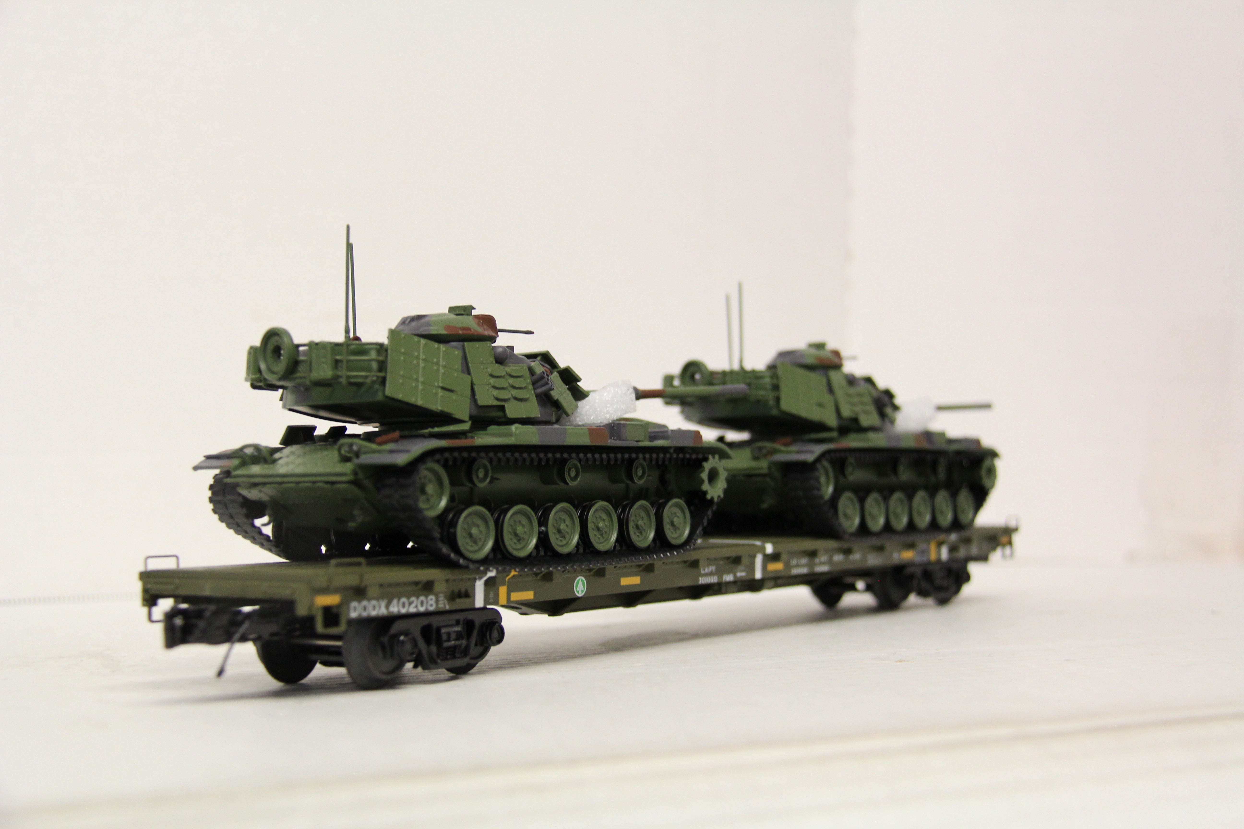 MTH 20-95469 US Army 60' w/ Flat Car w/ 2 M60 Tanks-Second hand-M6635