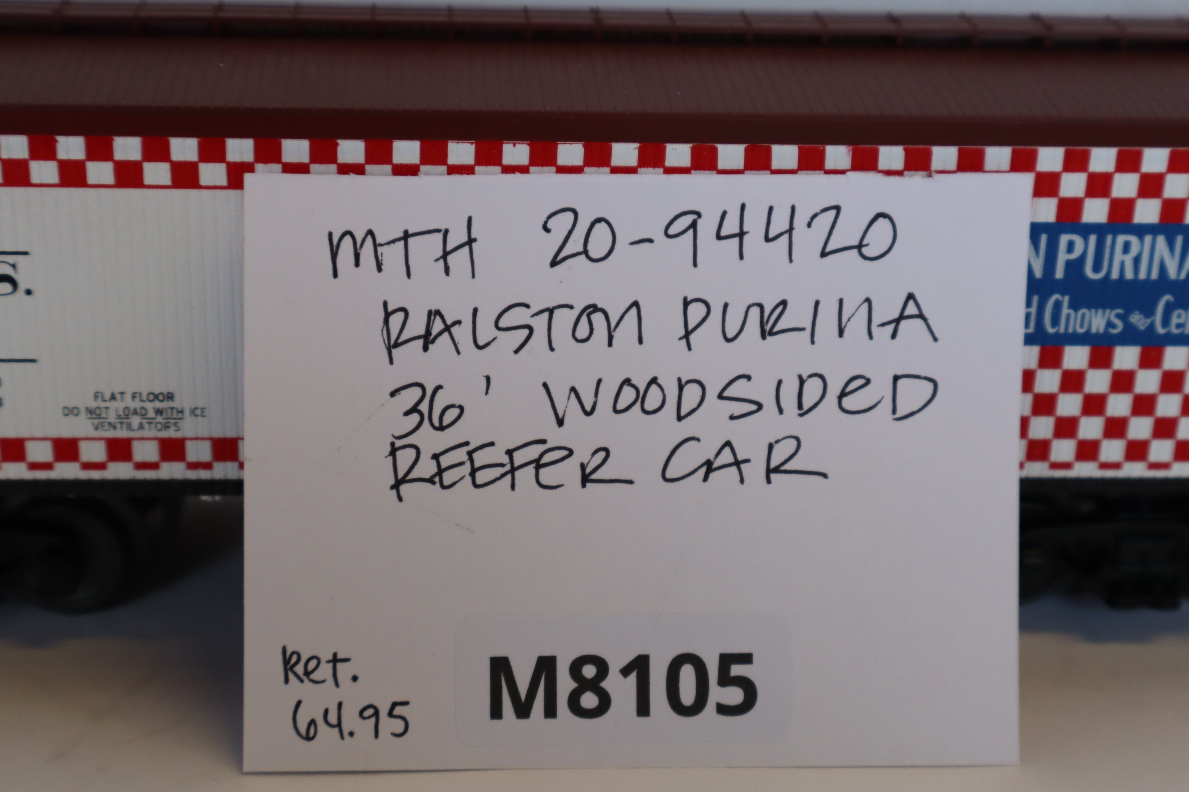 MTH 20-94420 Ralston Purina 36' Woodsided Reefer Car-Second hand-M8105
