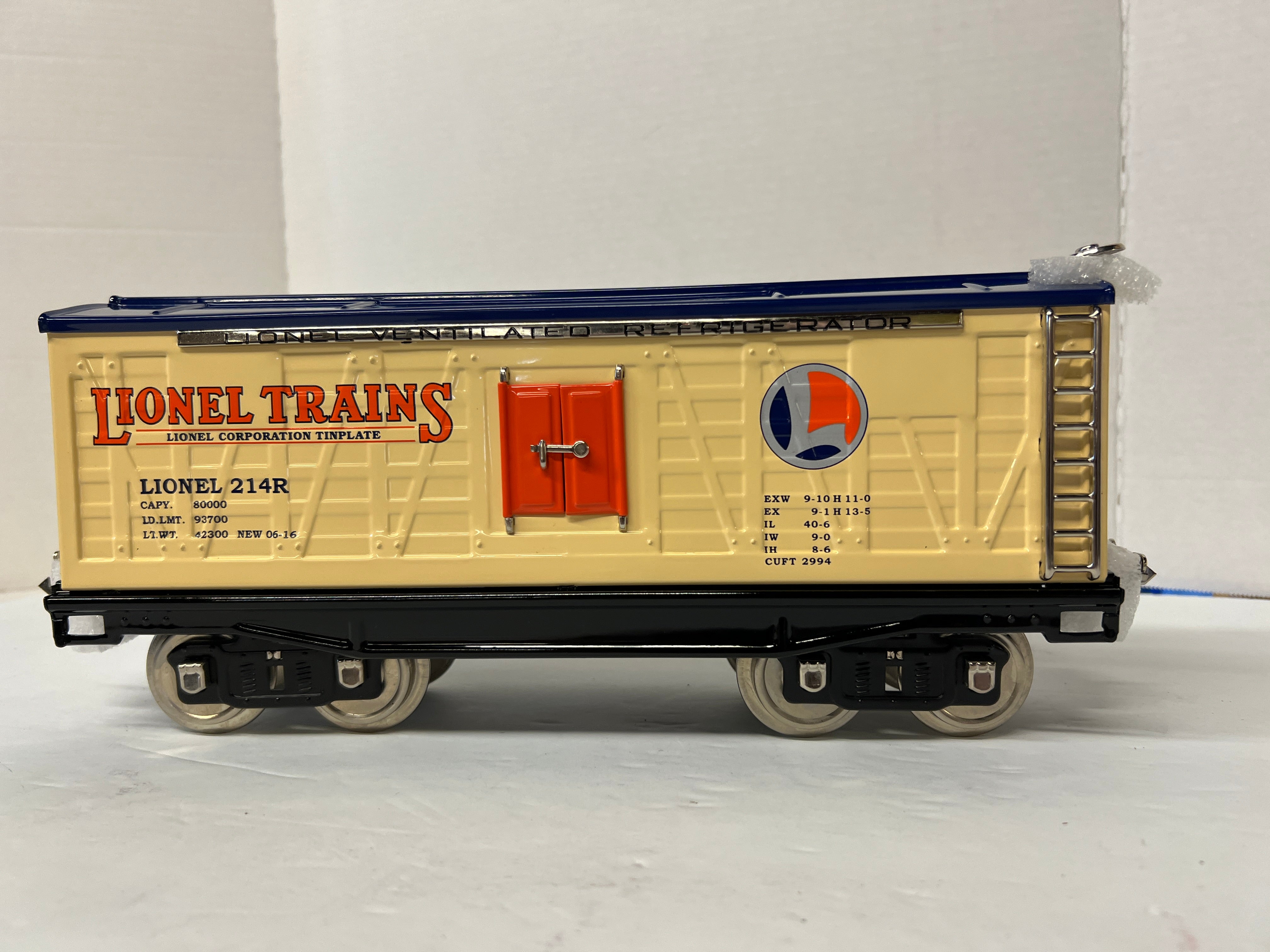 Lionel Tin Plate 11-30248 Refrigerator Car "Lionel Lines" Second-hand-G1236