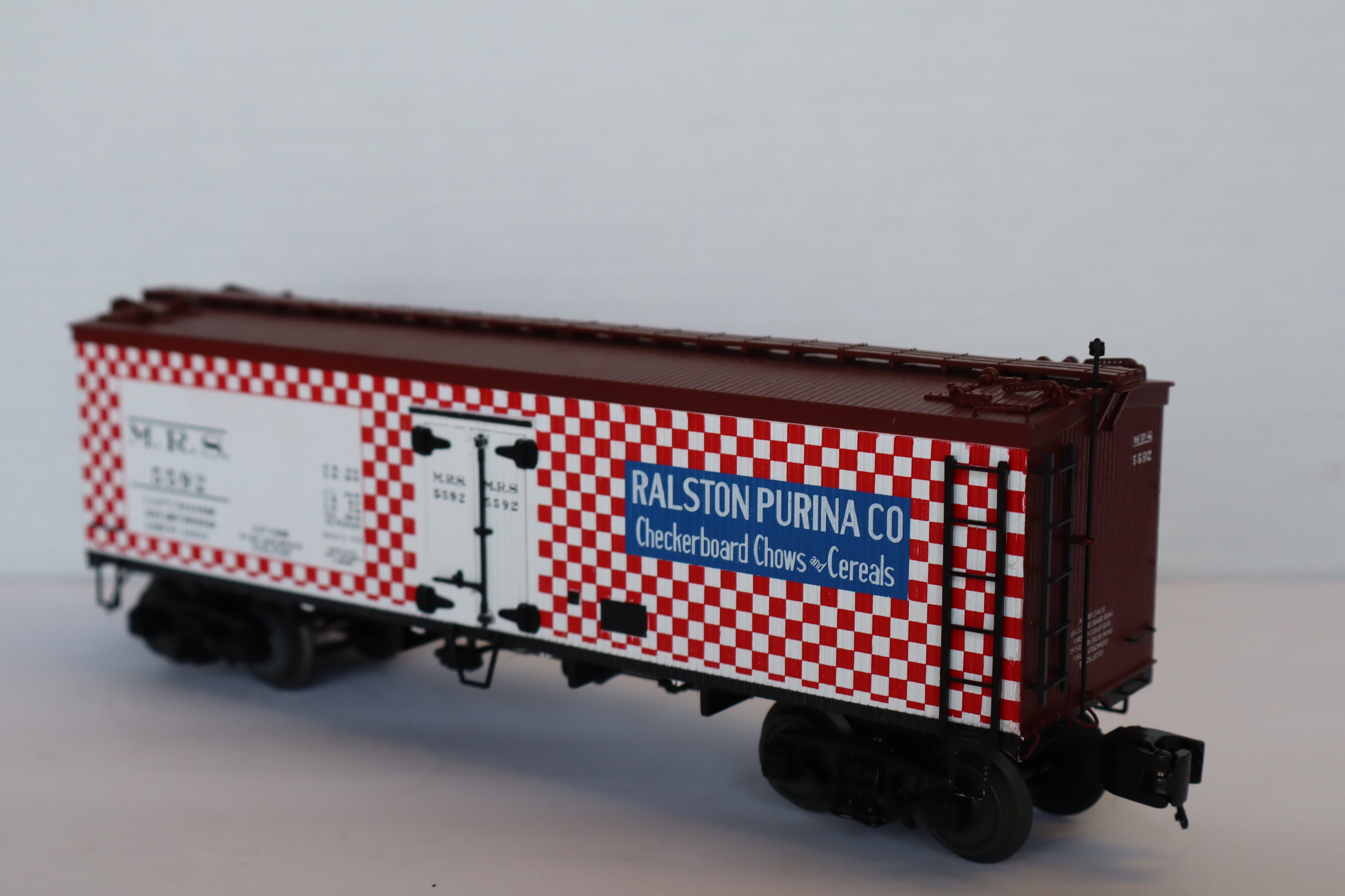 MTH 20-94420 Ralston Purina 36' Woodsided Reefer Car-Second hand-M8105