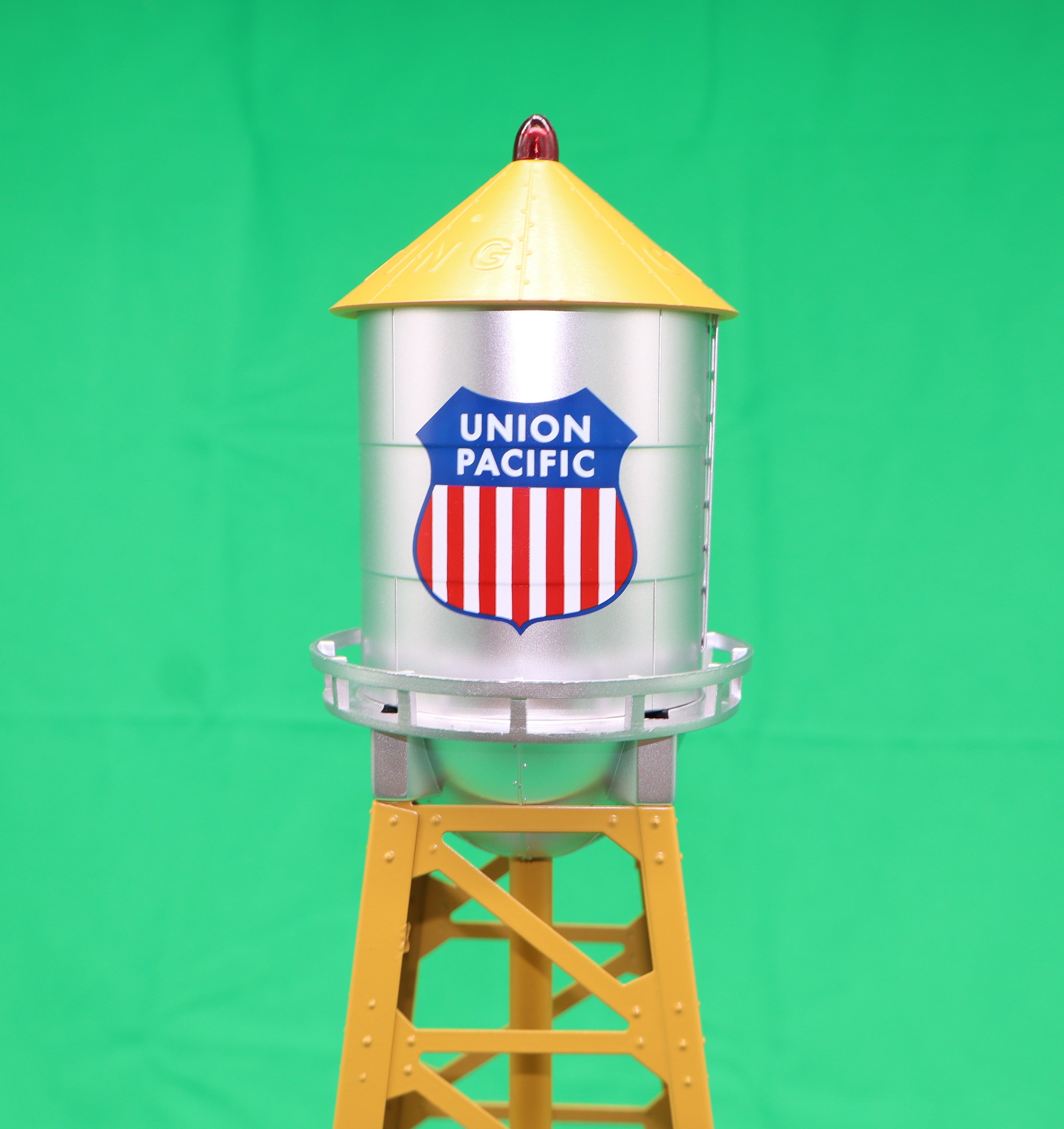 MTH 30-90707 - #193 Industrial Water Tower "Union Pacific"