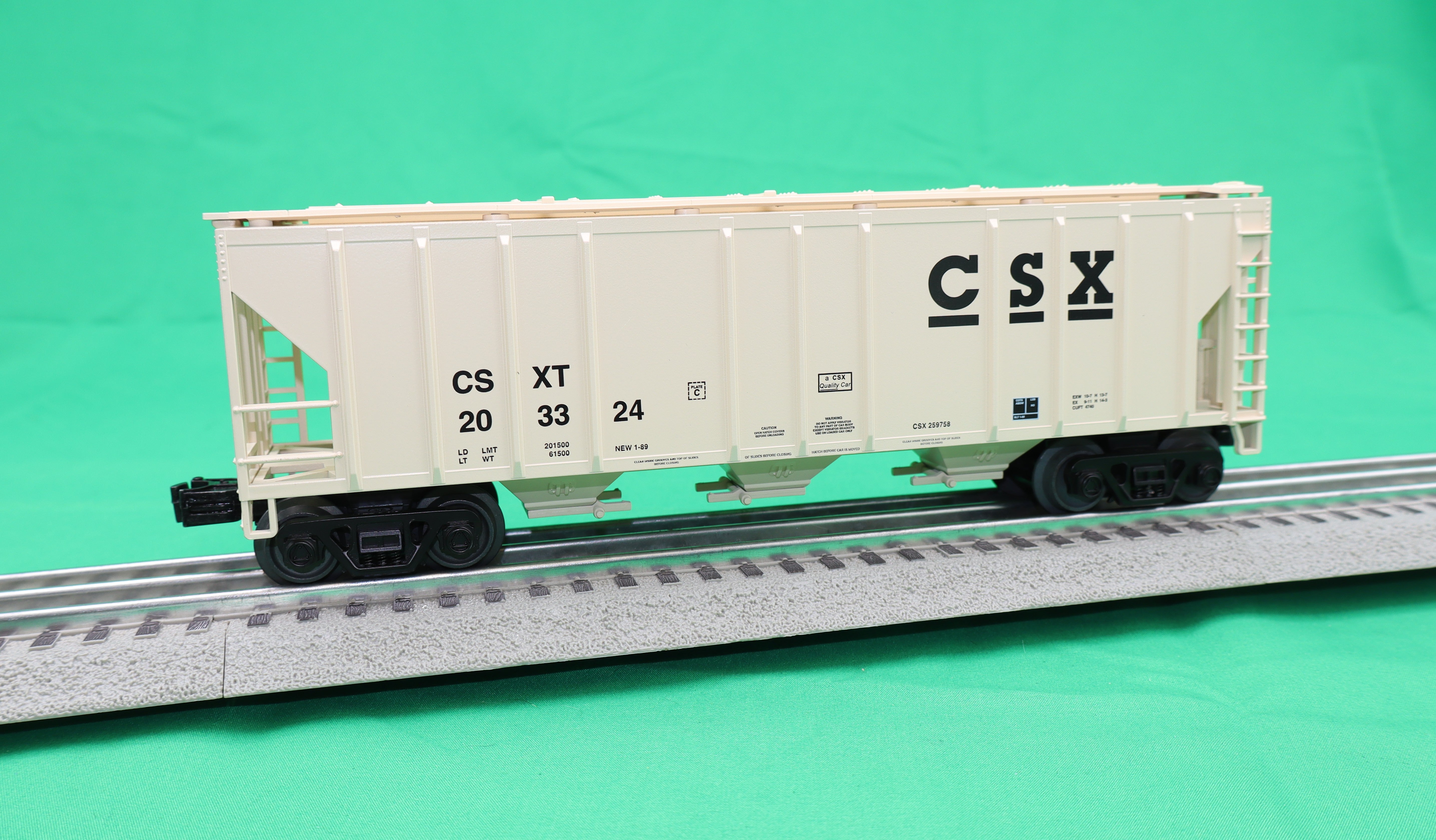 MTH 30-75771 - Ps-2 Discharge Hopper Car "CSX" #203324