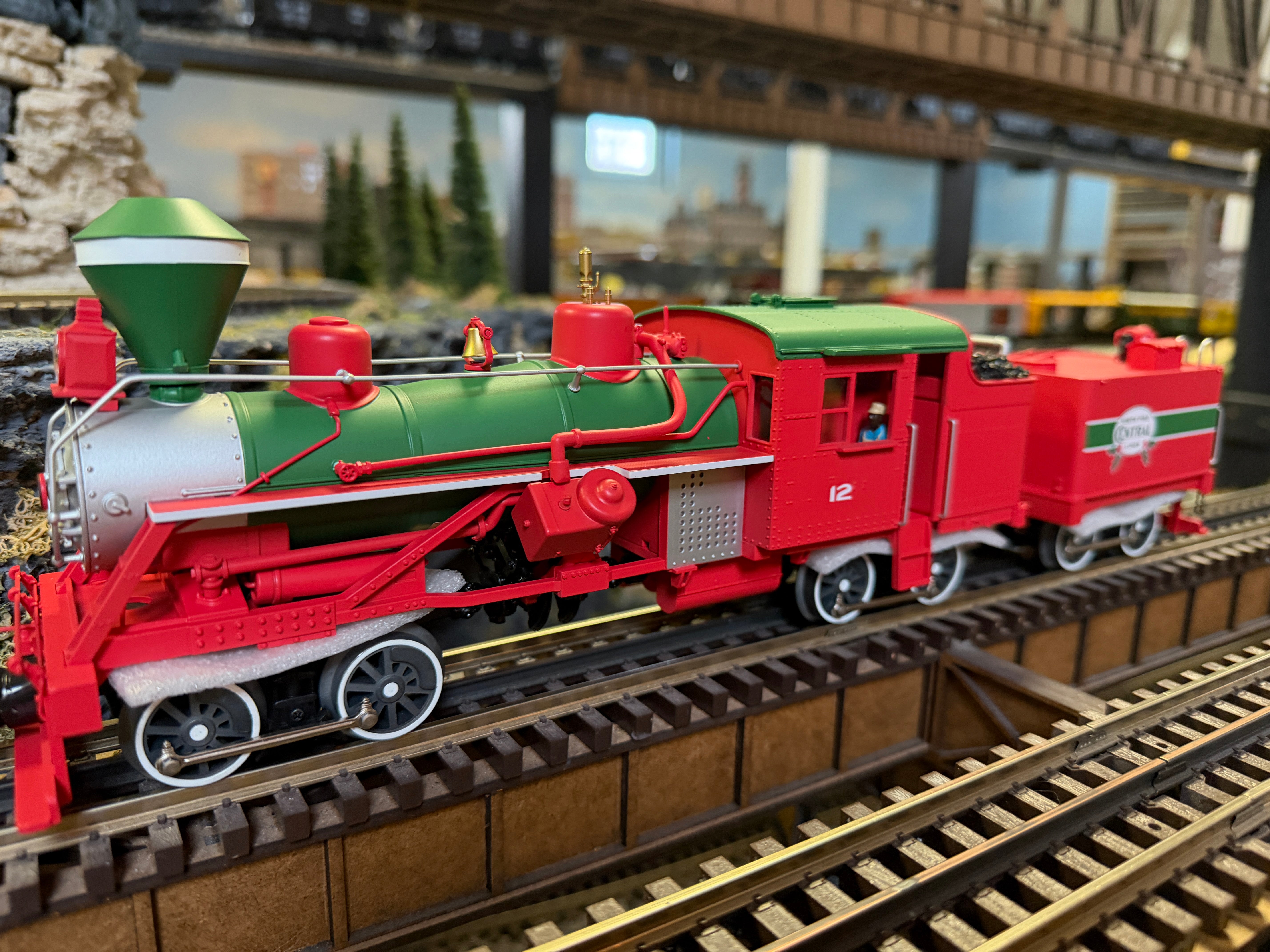 Lionel 2522100 - Legacy Toy Works Heisler Set "North Pole Central"