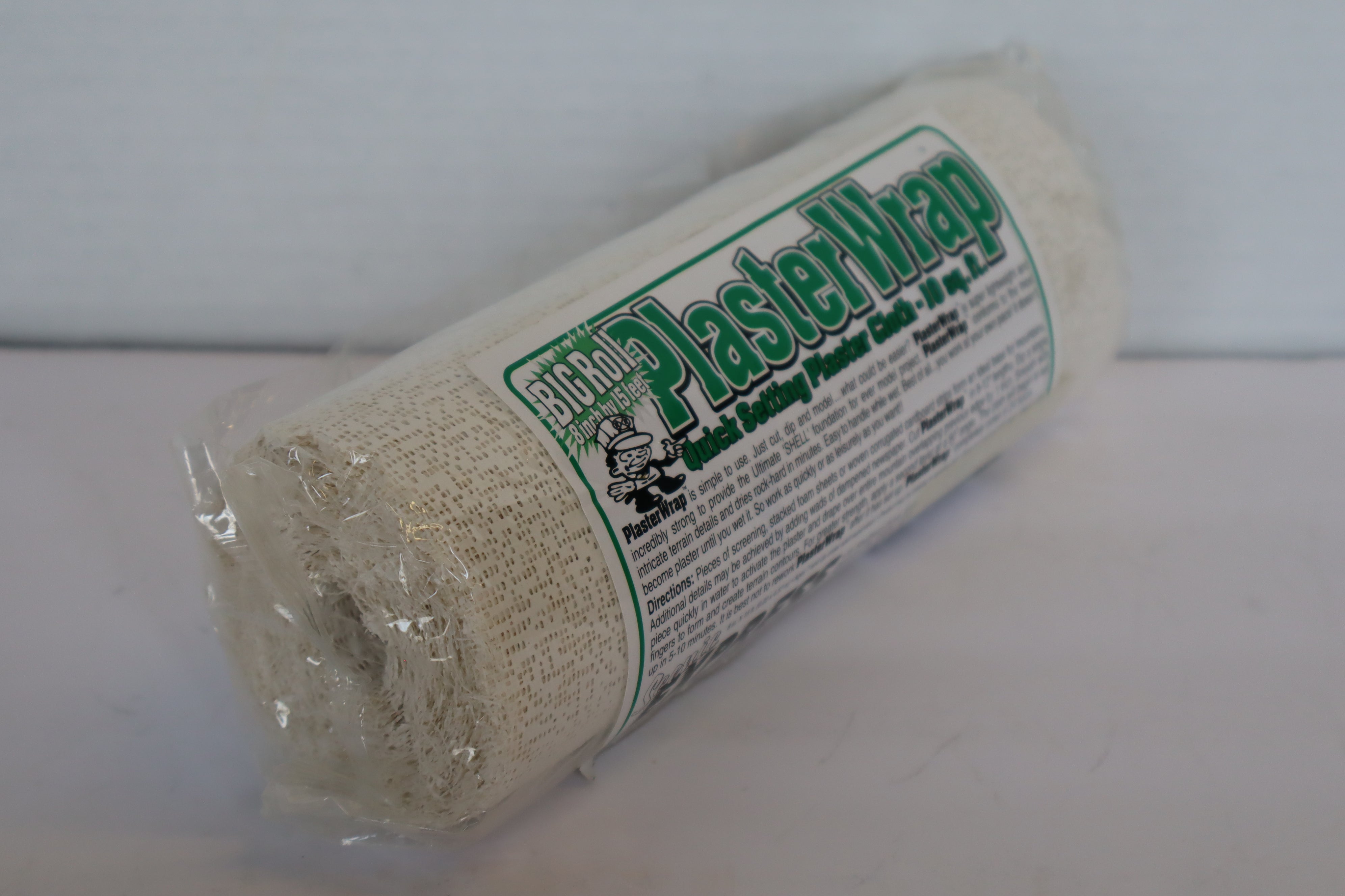 Scenic Express PlasterWrap 8 inches by 5 feet-Second hand-M8103