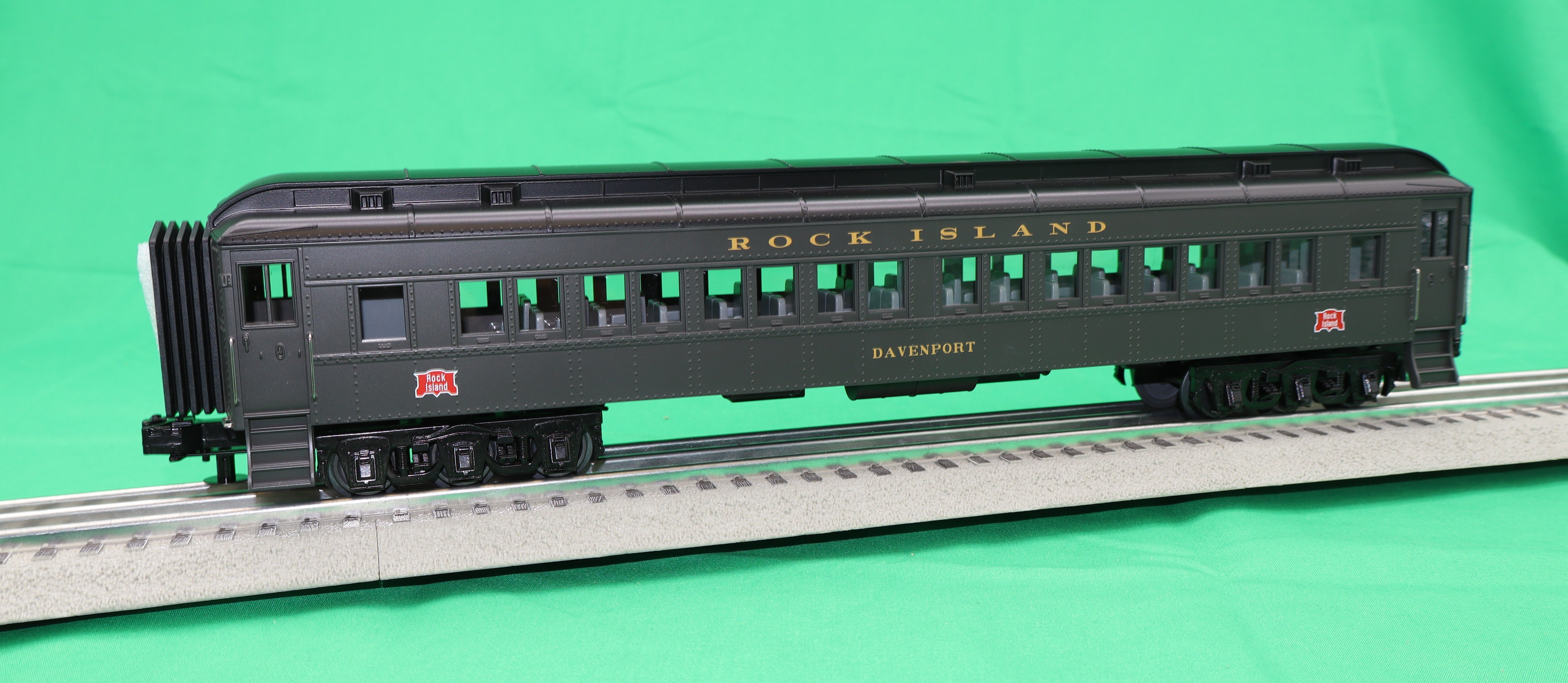 MTH - Railking - 60' Madison Passenger Set "Rock Island" (7-Car) - Custom Run for MrMuffin'sTrains