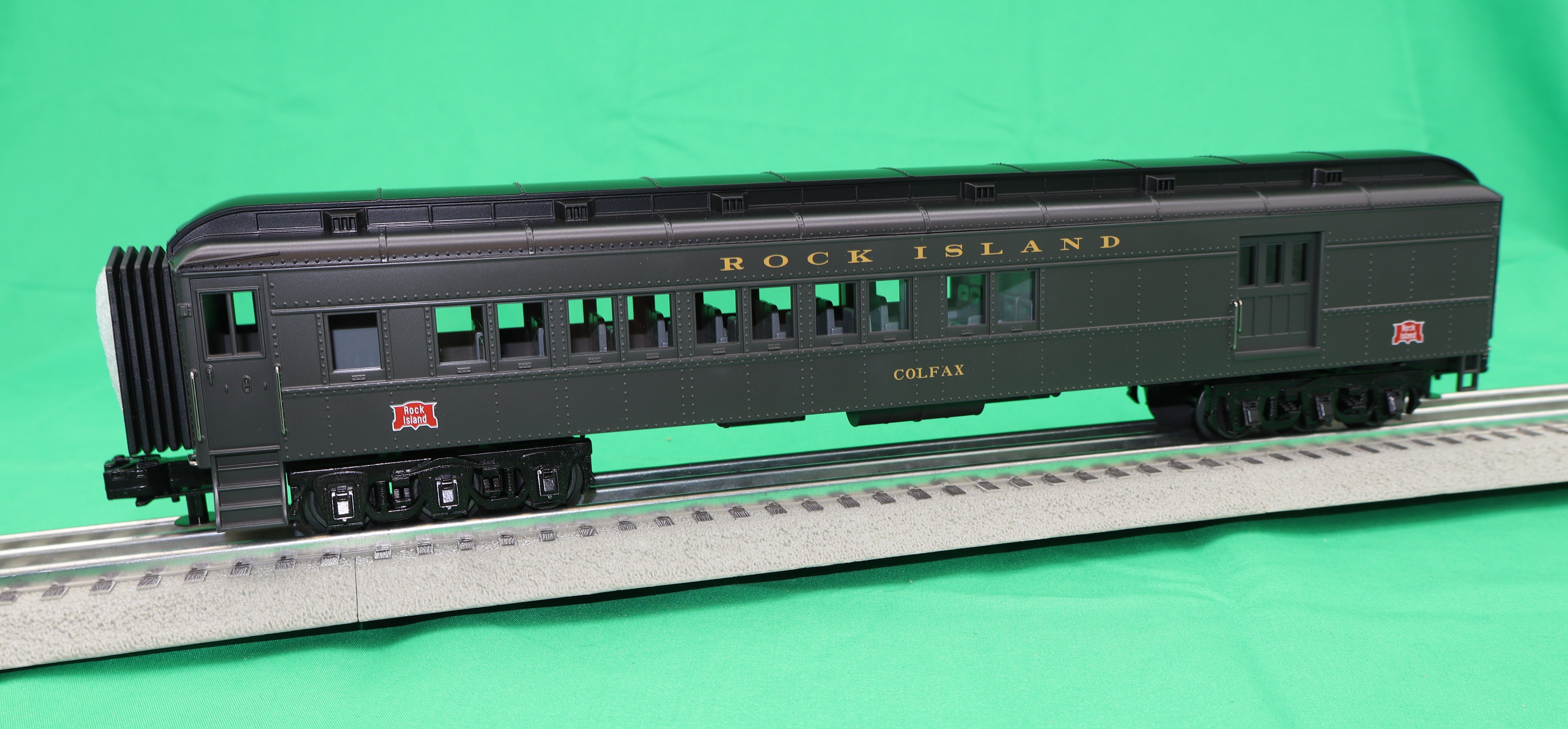 MTH - Railking - 60' Madison Passenger Set "Rock Island" (7-Car) - Custom Run for MrMuffin'sTrains