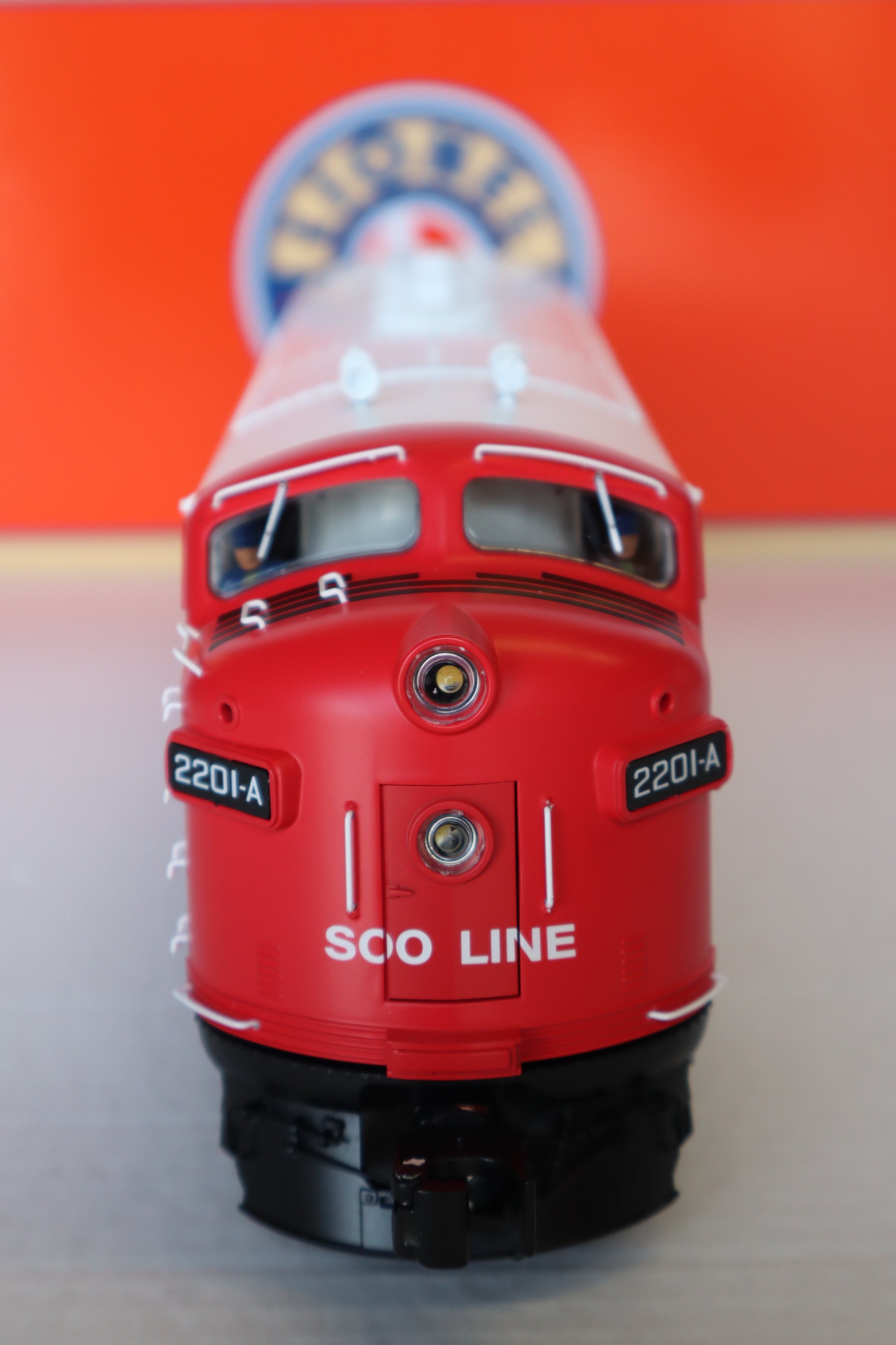 Lionel 2233830 Soo Line Legacy F7 AA & 2233839 Soo Line Legacy SuperBass F7B #2202C-Second hand-M7832