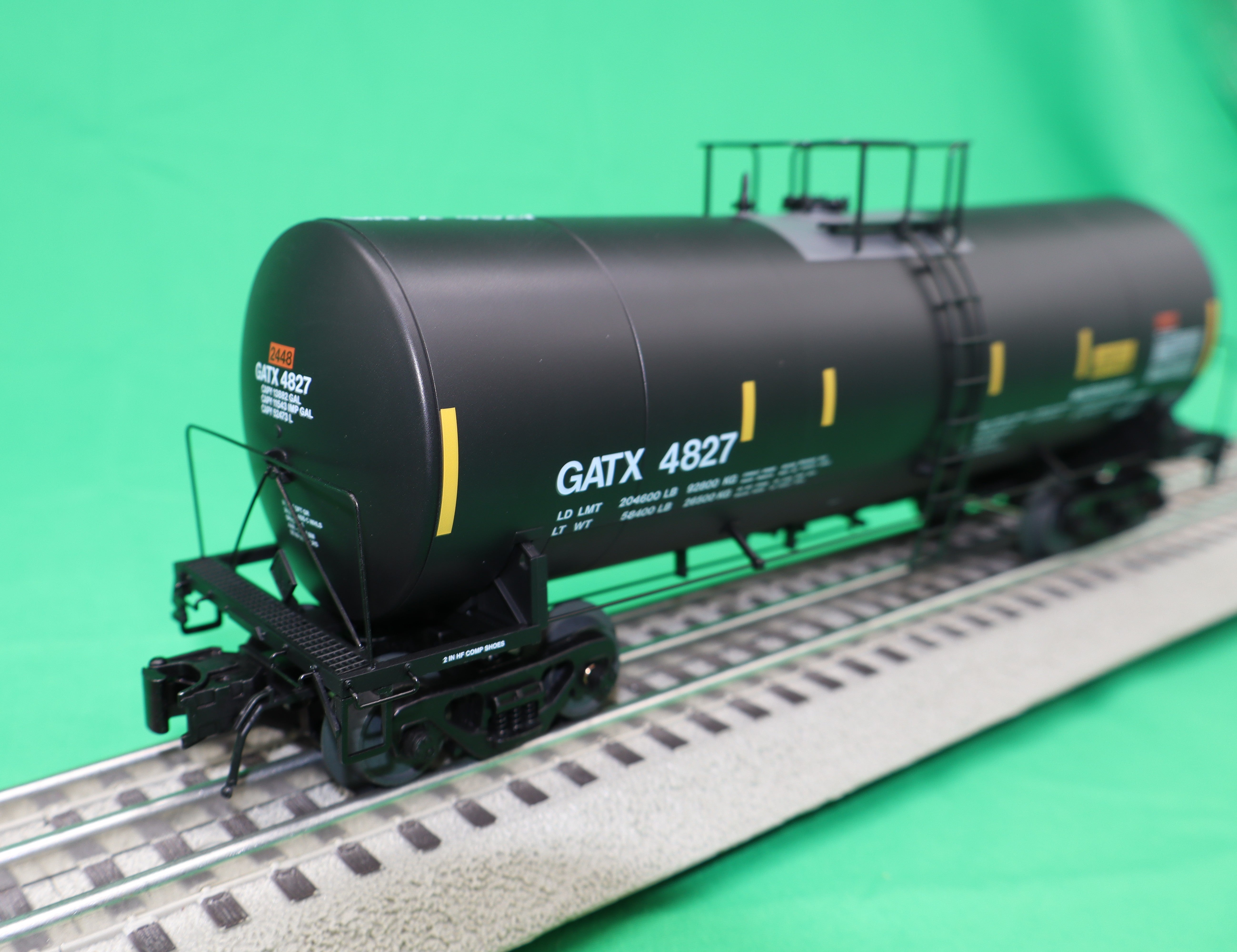 Atlas O 3001454 - Master - Trinity 17,600 Gallon Corn Syrup Tank Car "GATX" - MrMuffin'sTrains