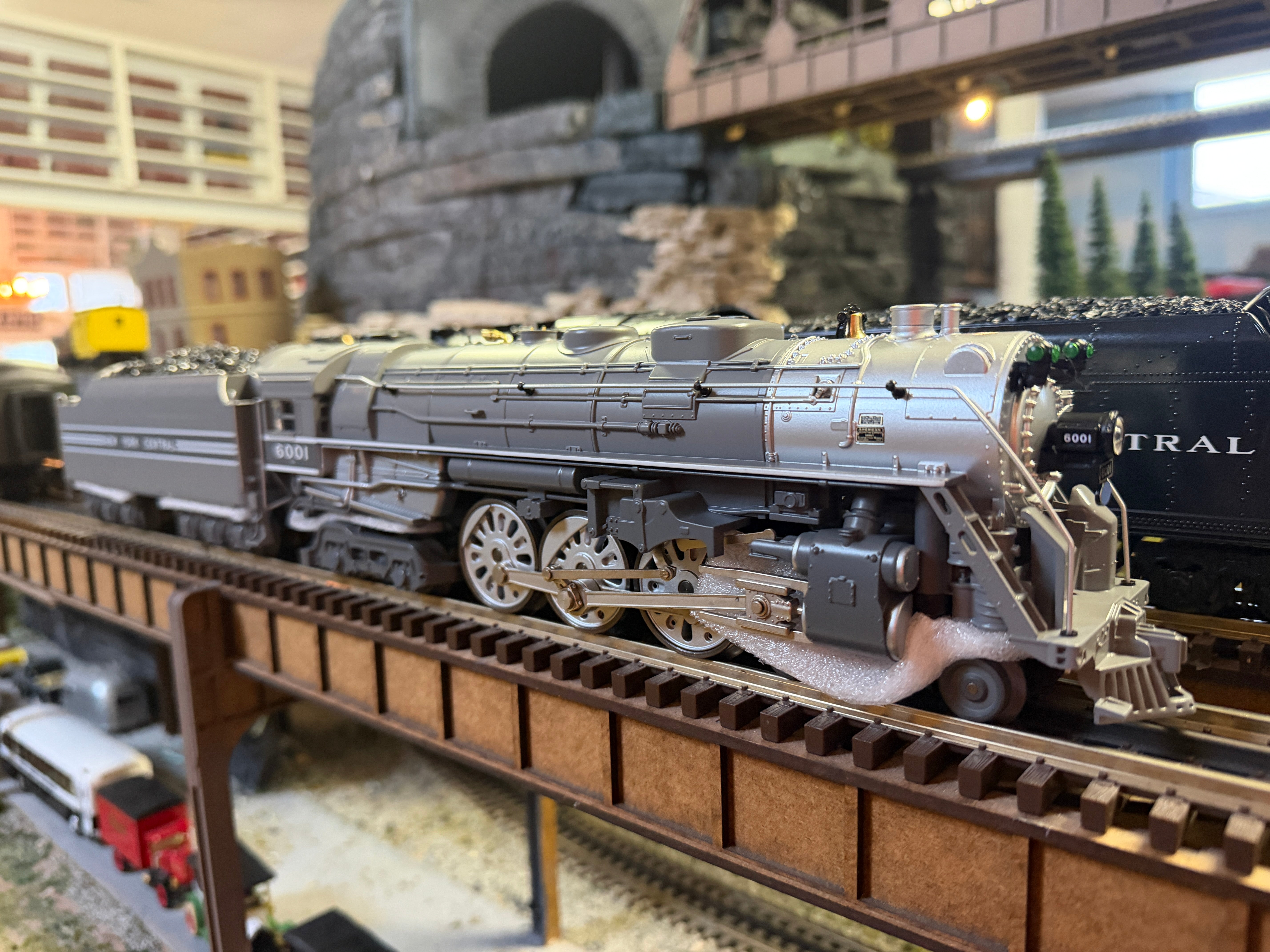 Lionel 2532020 - LionChief+ 2.0 J3A Hudson Steam Locomotive "New York Central" #6001