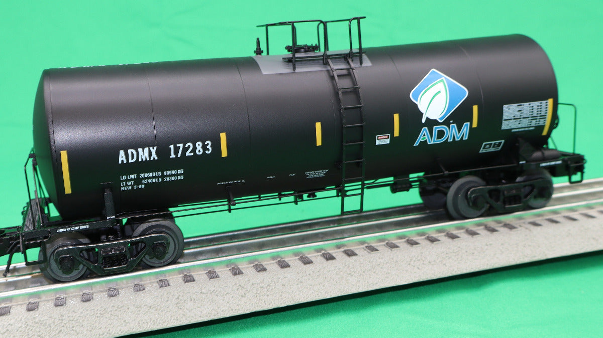 Atlas O 3001458 - Master - Trinity 17,600 Gallon Corn Syrup Tank Car "ADM" - MrMuffin'sTrains