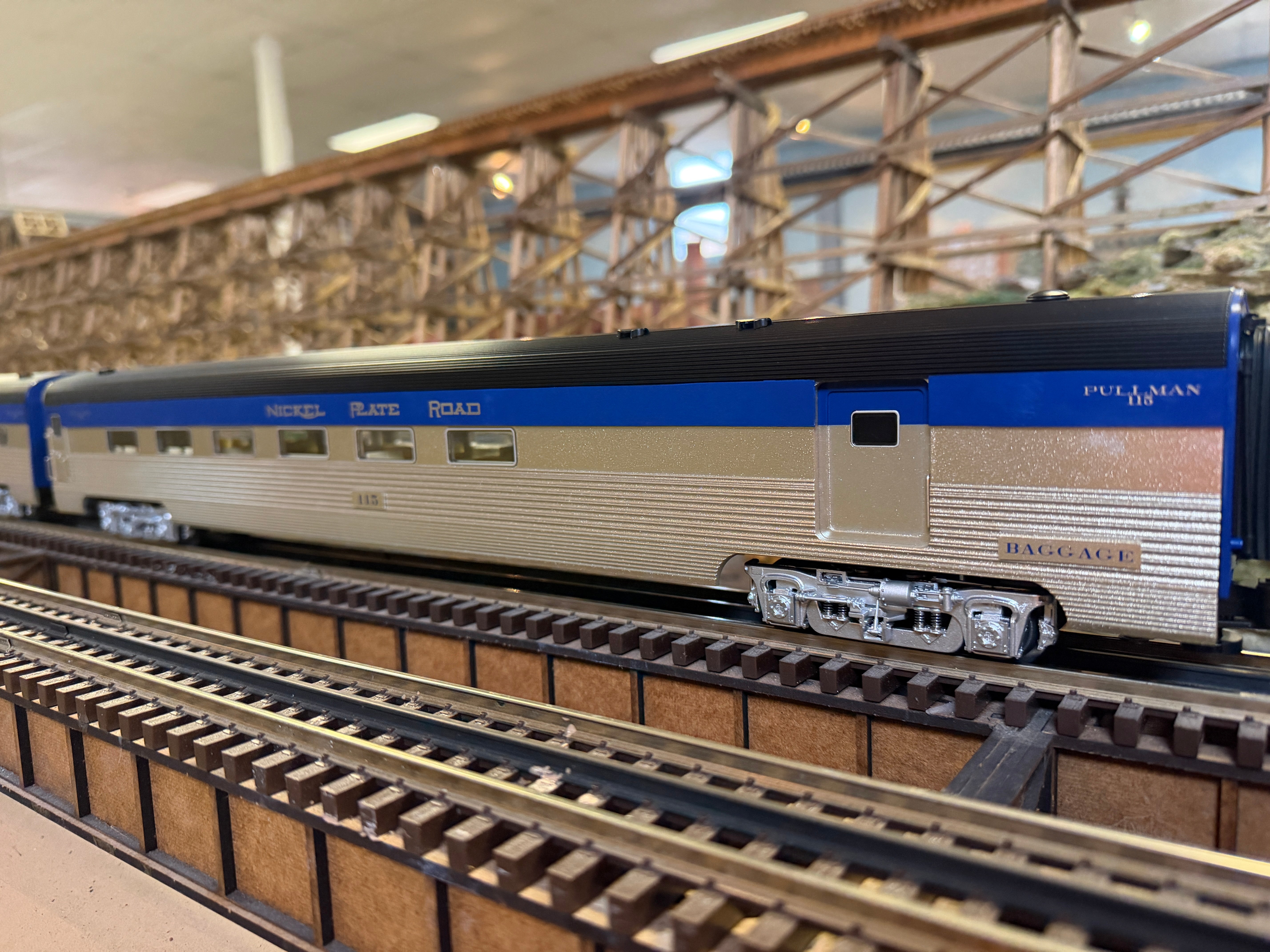 Lionel Legacy Diesel ABA & 7 Passenger Car Bundle "Nickel Plate Road" #184/185/184B