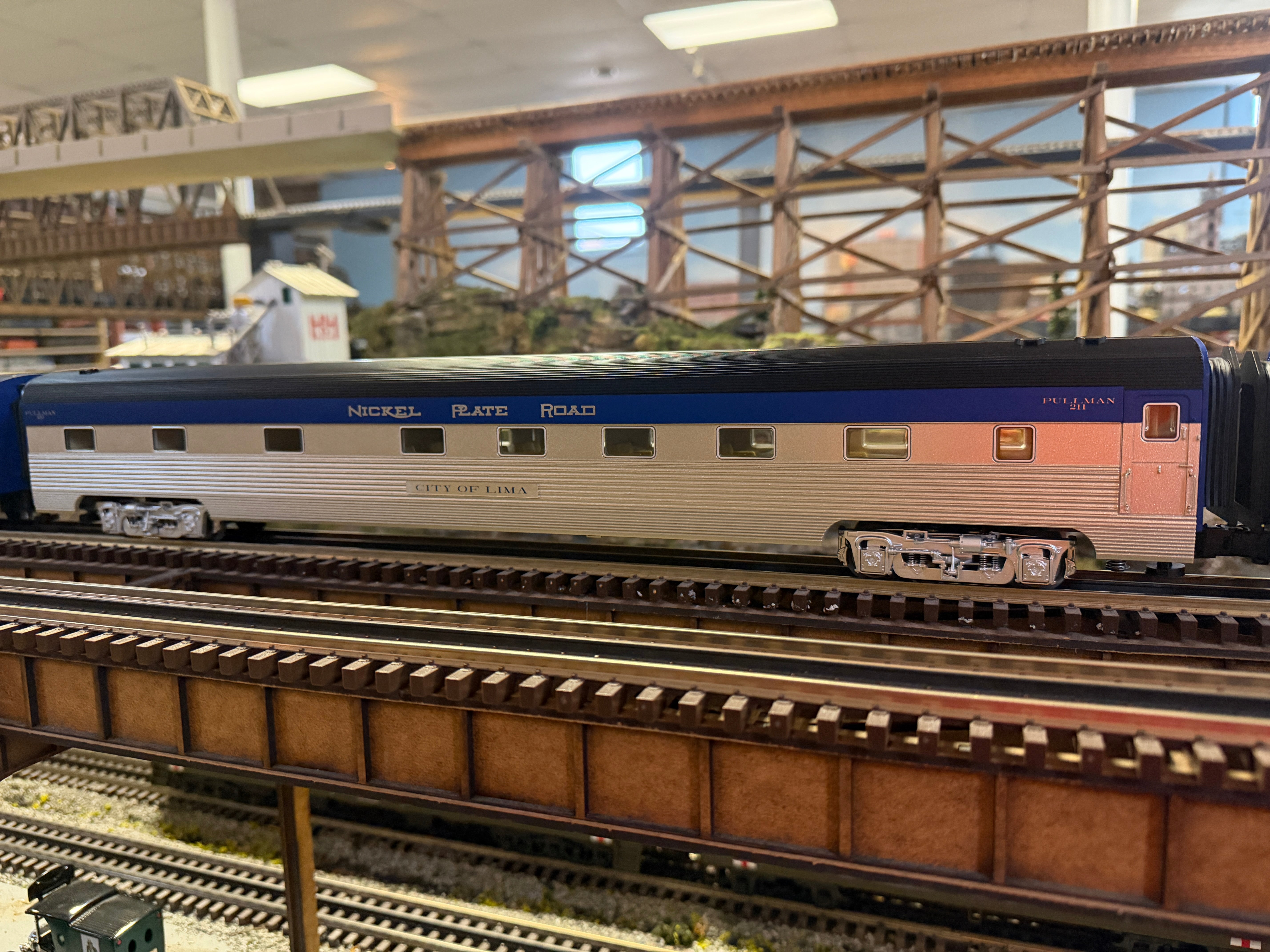 Lionel Legacy Diesel ABA & 7 Passenger Car Bundle "Nickel Plate Road" #184/185/184B