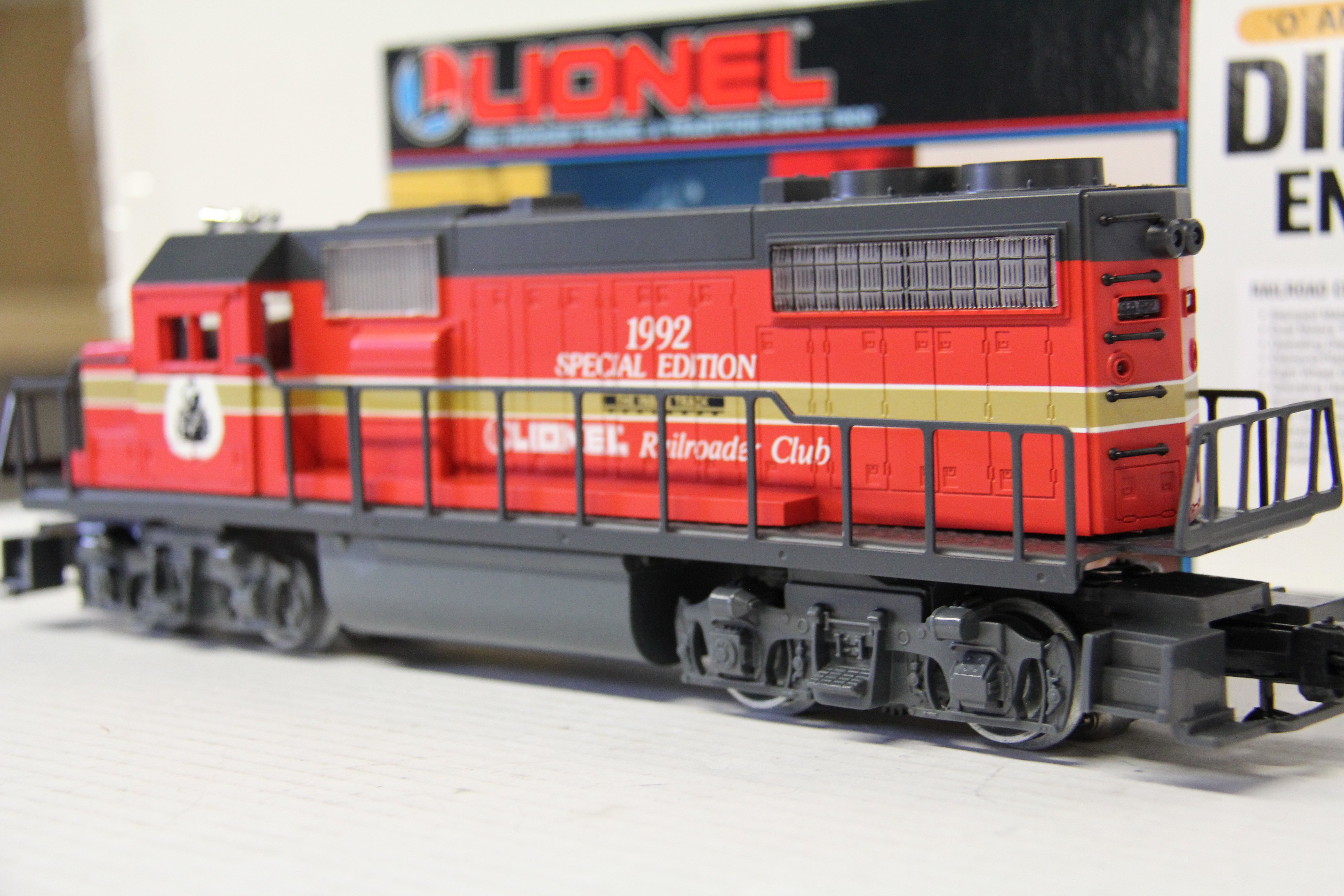 Lionel 6-18818 Railroad Club GP-38 Diesel Engine-Second hand-M4842