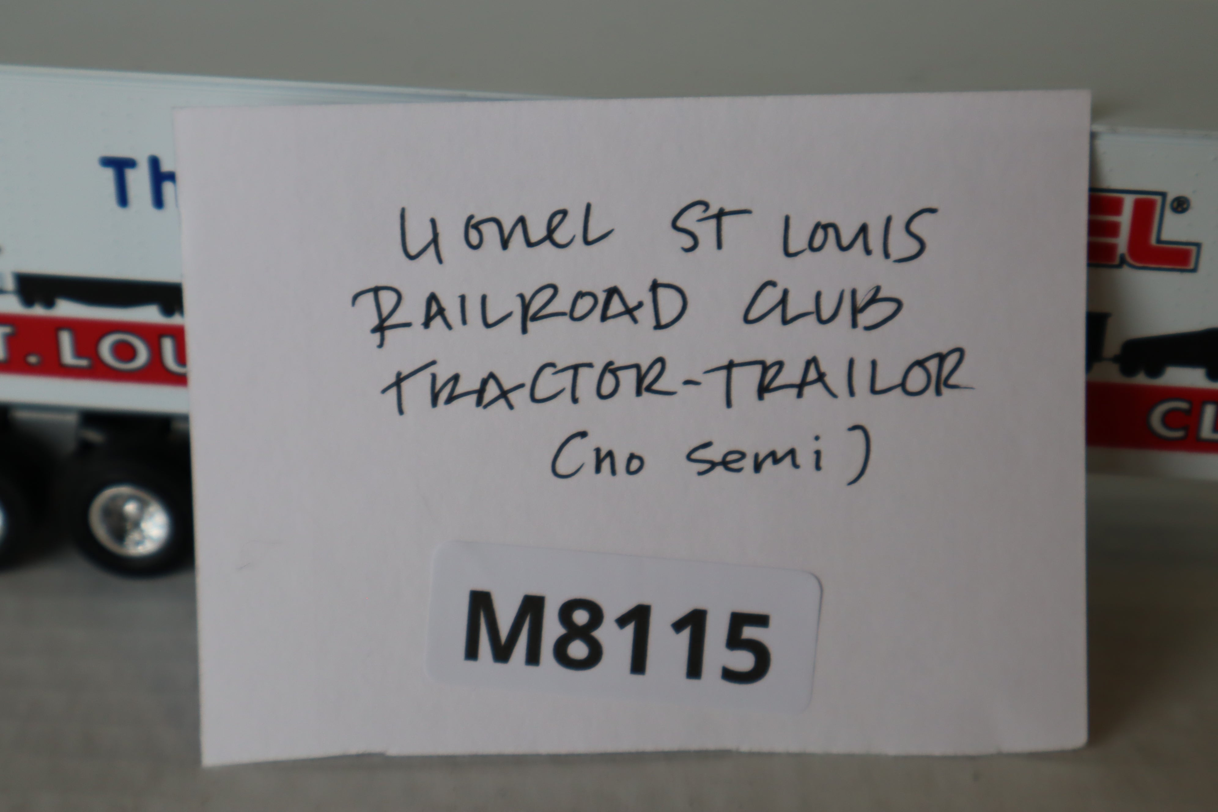Lionel 6-52104 St Louis Railroad Club Tractor Trailor-Second hand-M8115