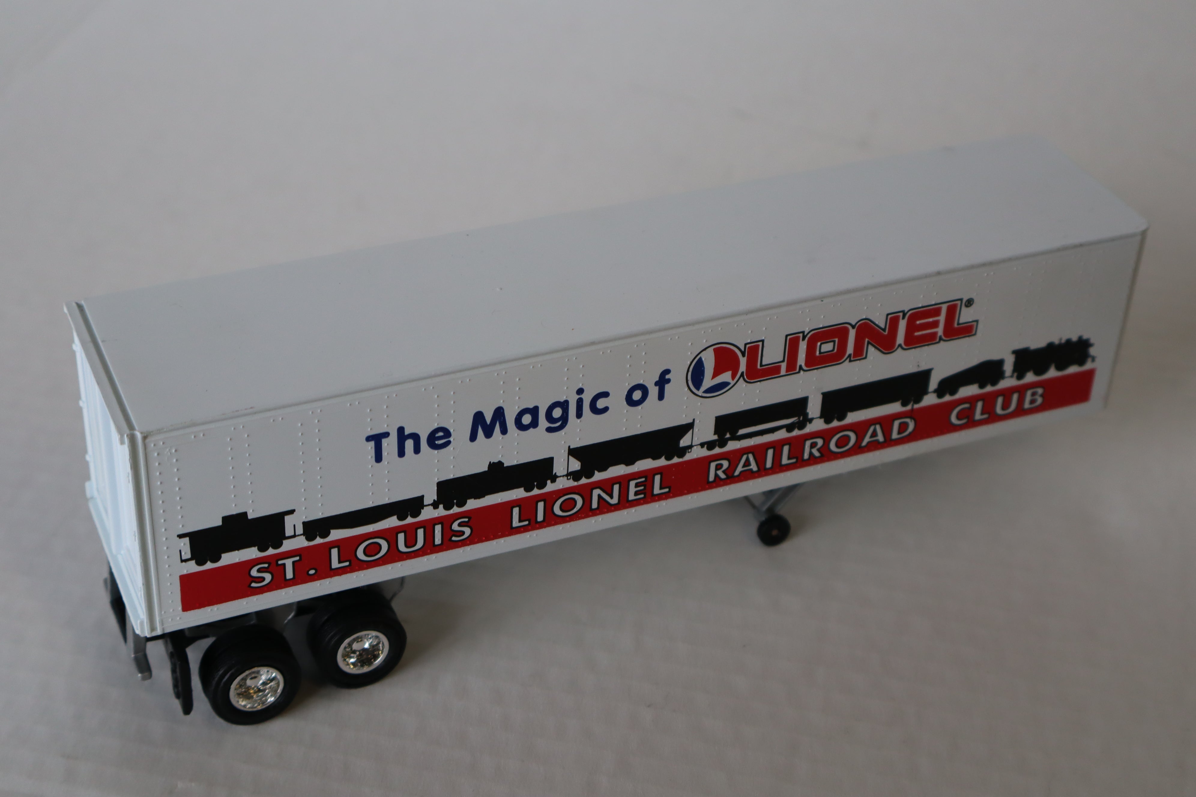 Lionel 6-52104 St Louis Railroad Club Tractor Trailor-Second hand-M8115