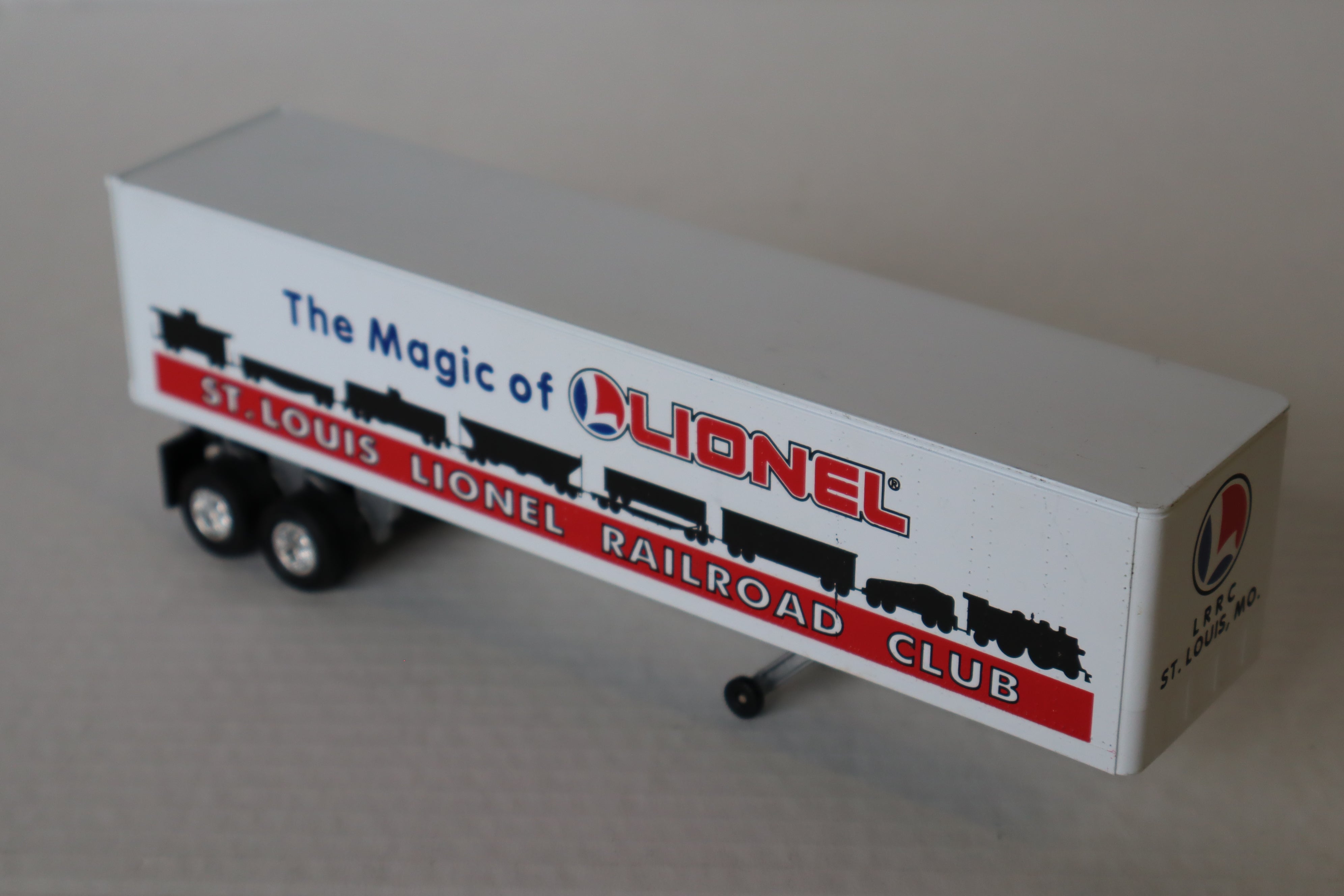 Lionel 6-52104 St Louis Railroad Club Tractor Trailor-Second hand-M8115
