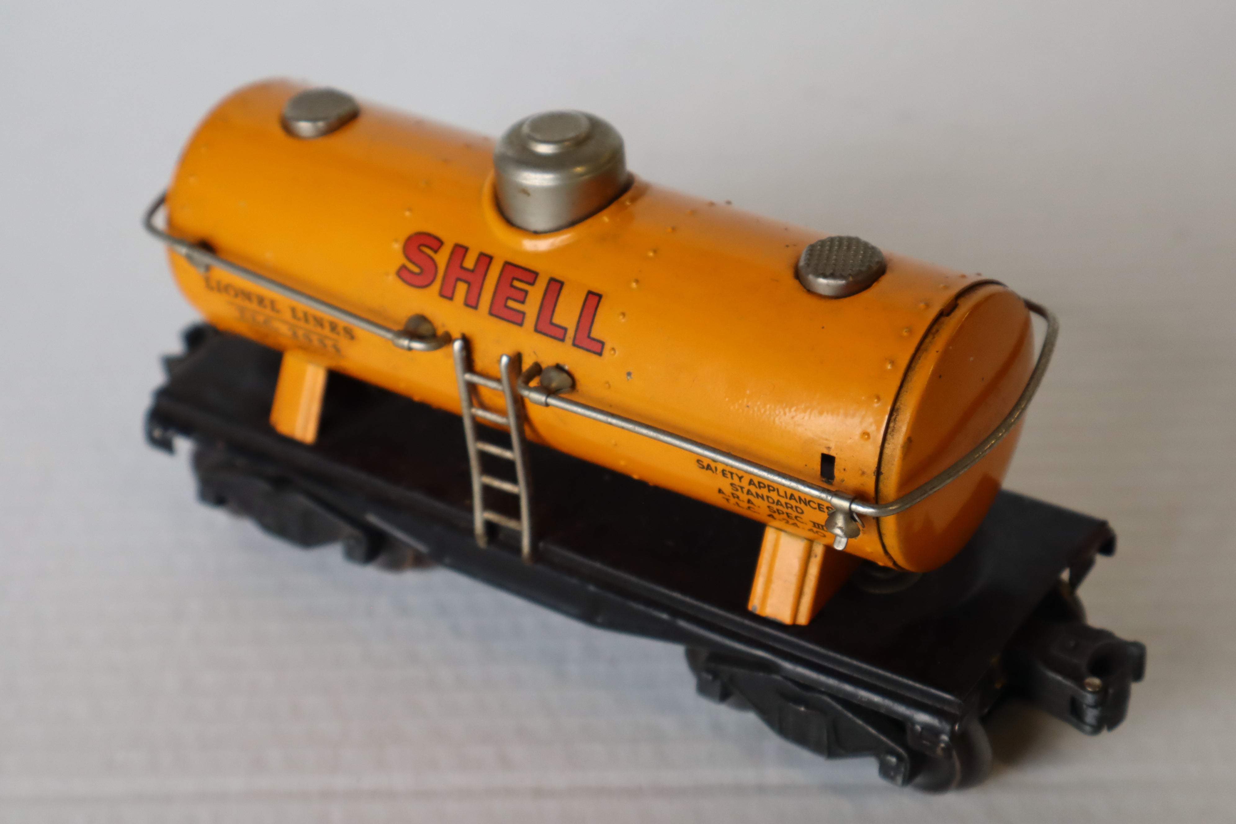 MTH 11-70038 Shell O Gauge Lionel Corporation Tinplate No. 2654 O Gauge Tank Car-Second hand-M8117
