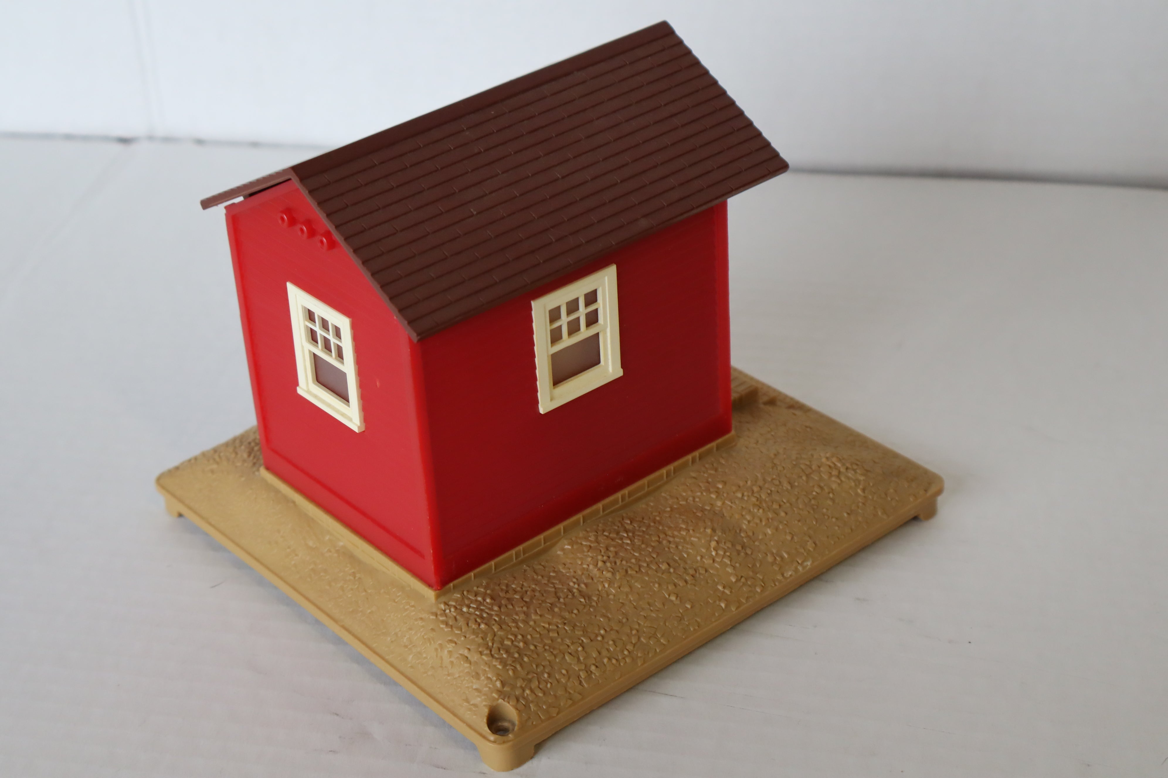 Lionel 6-2127 Lionelville Assembled Battery Operated Diesel Horn Shed-Second hand-M8118