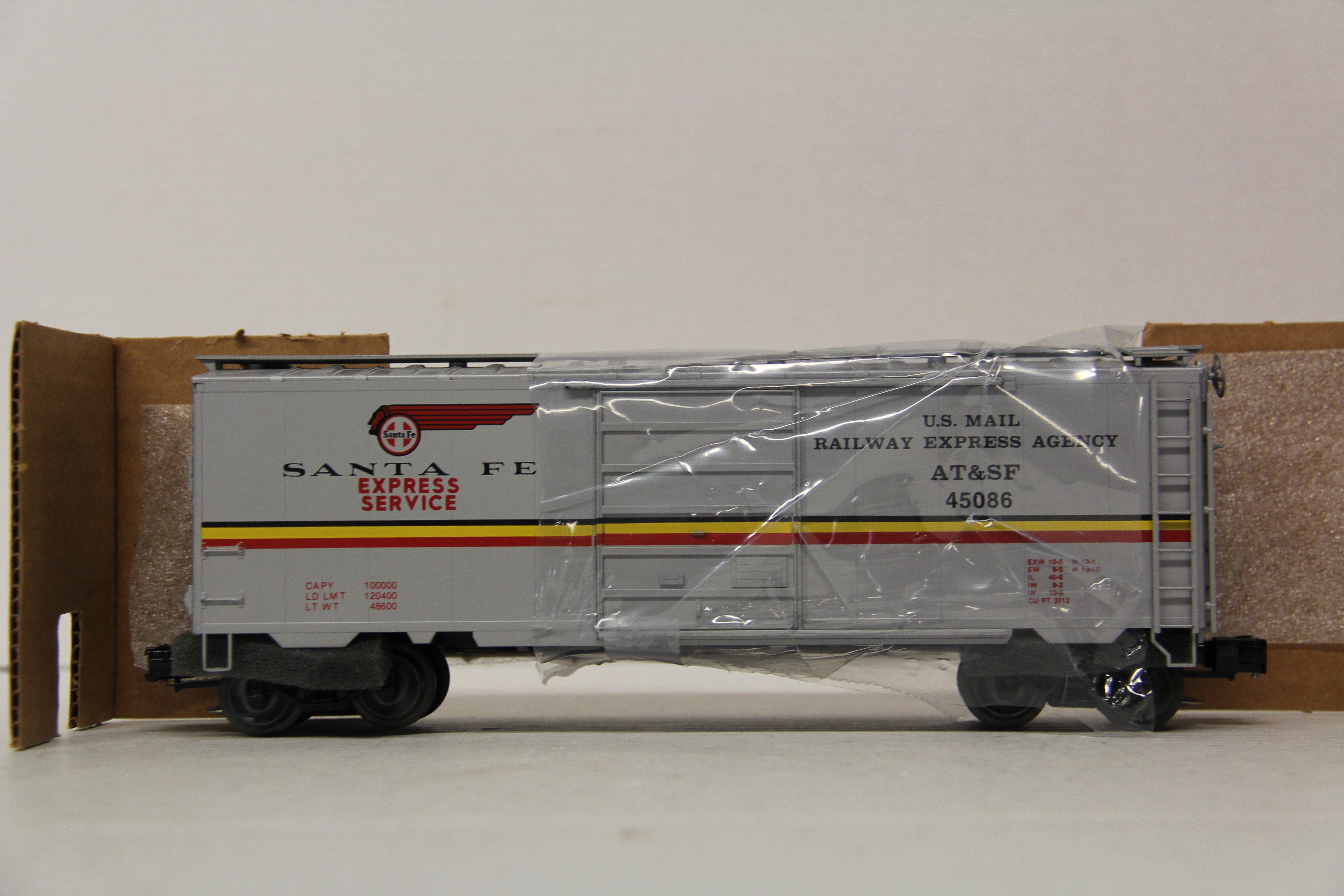 Weaver Santa Fe Us Mail Boxcar #45086-Second hand-M6662