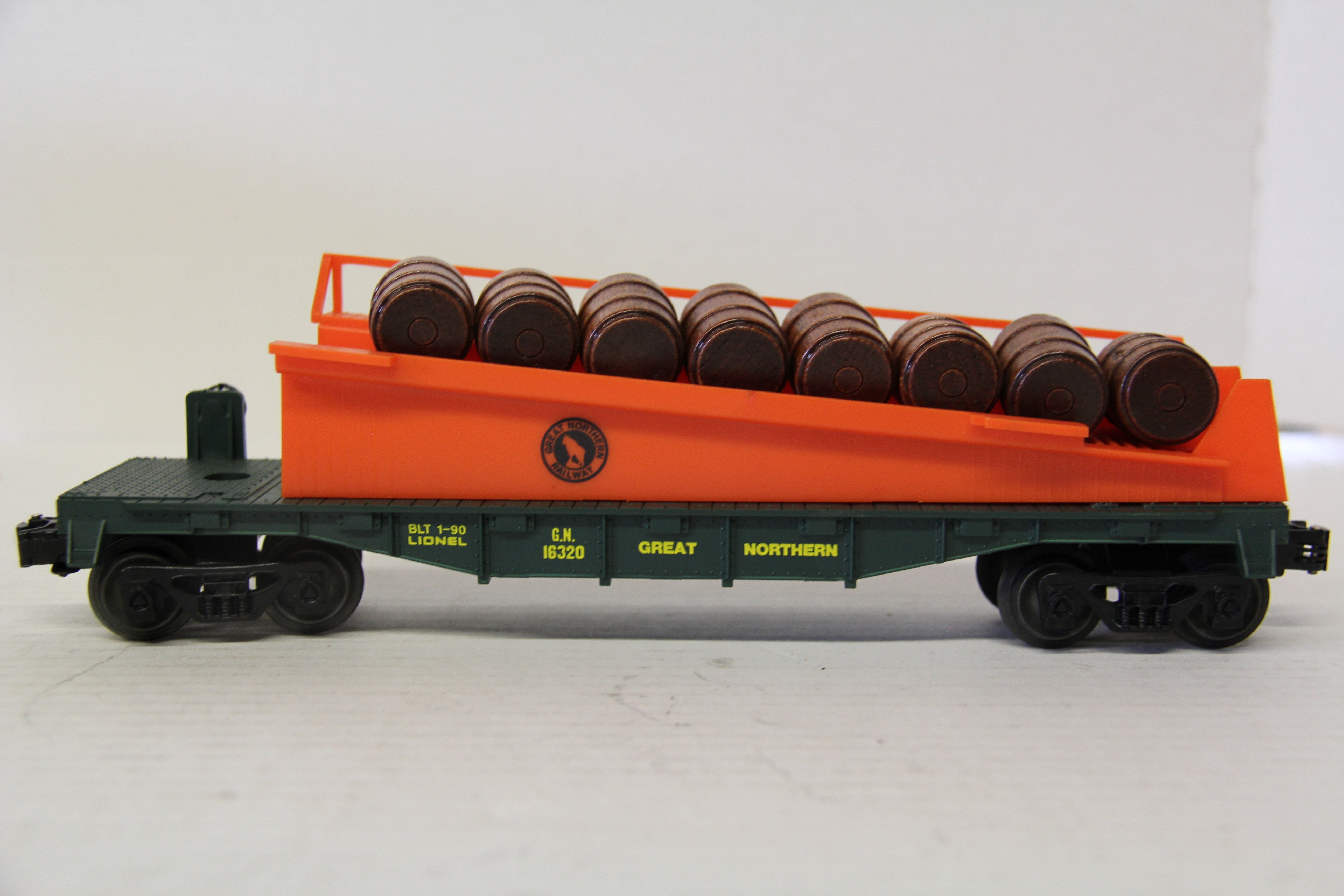 Lionel 6-16320 Great Northern Barrel Ramp Car-Second hand-M4840