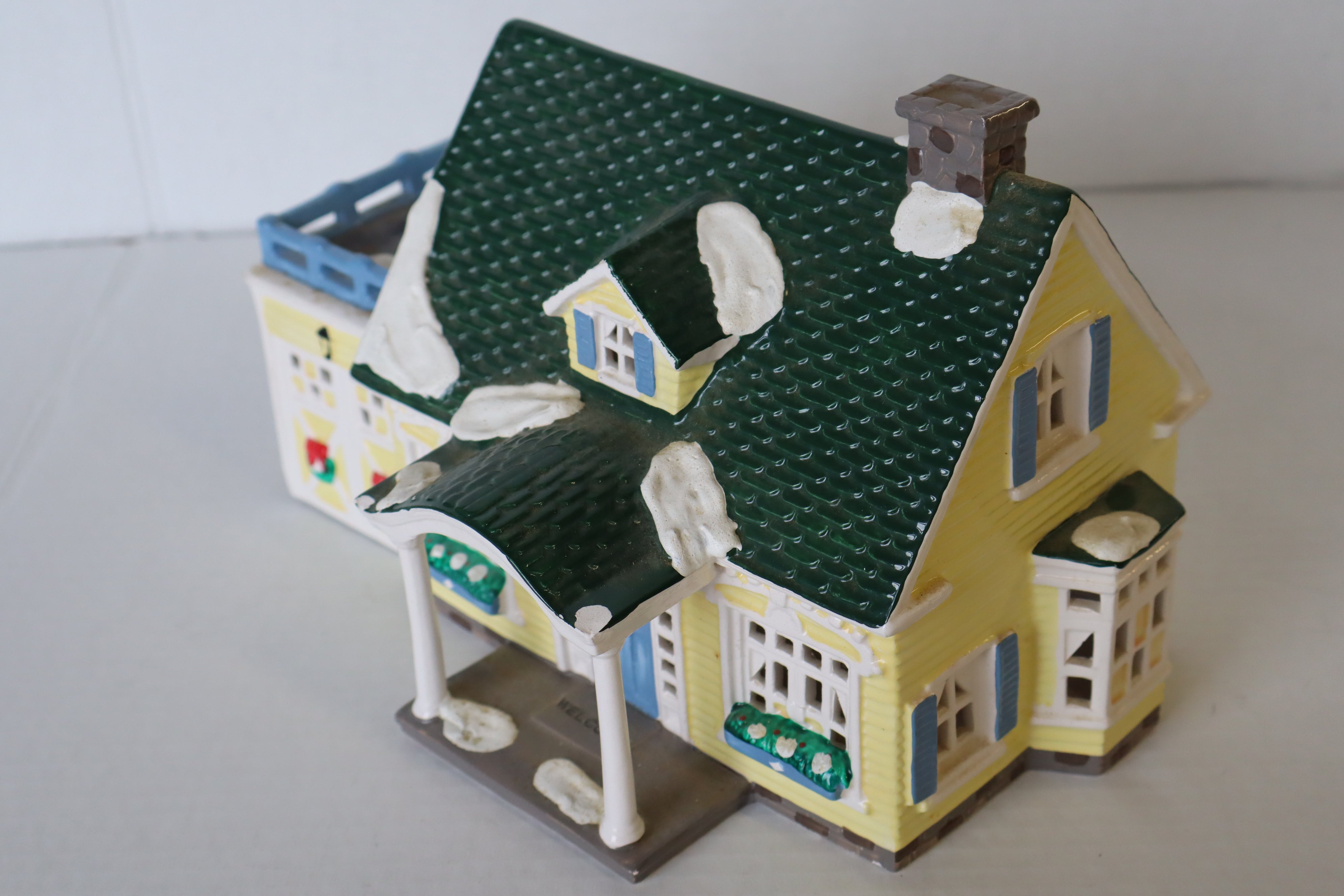 Department 56 Snow Village Vintage North Creek Cottage-Second hand-M8120