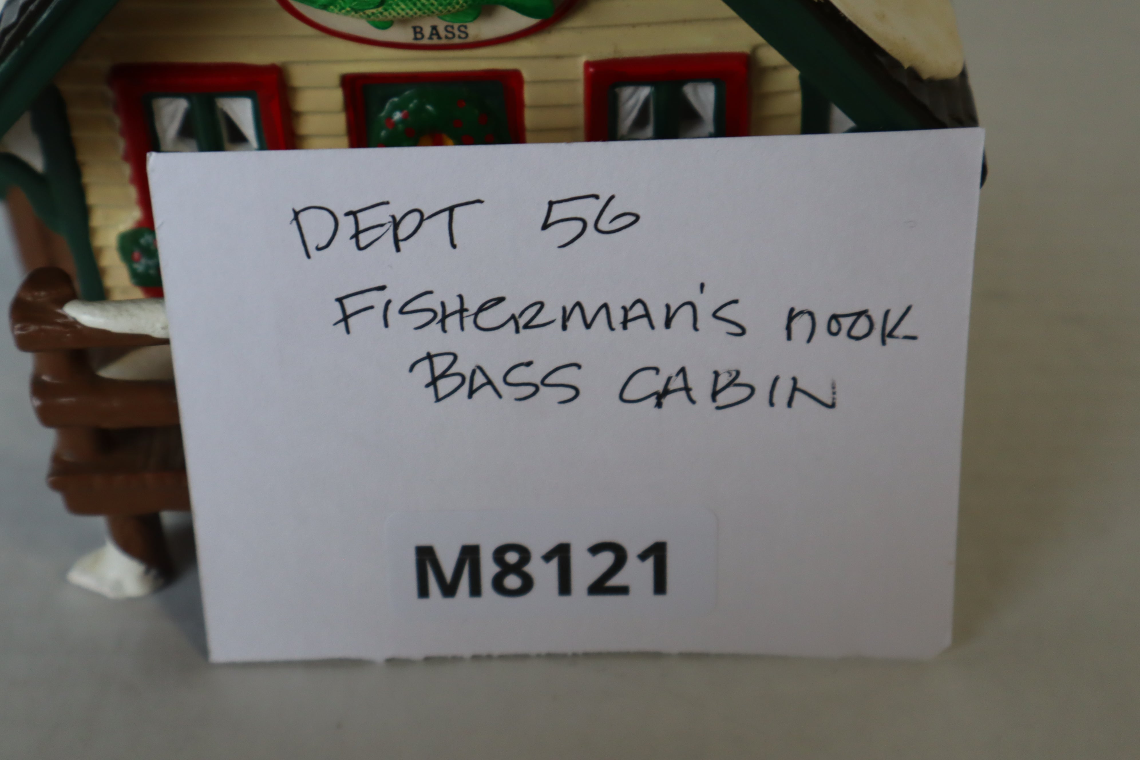 Department 56 Snow Village Vintage Fisherman's Nook Bass Cabin-Second hand-M8121