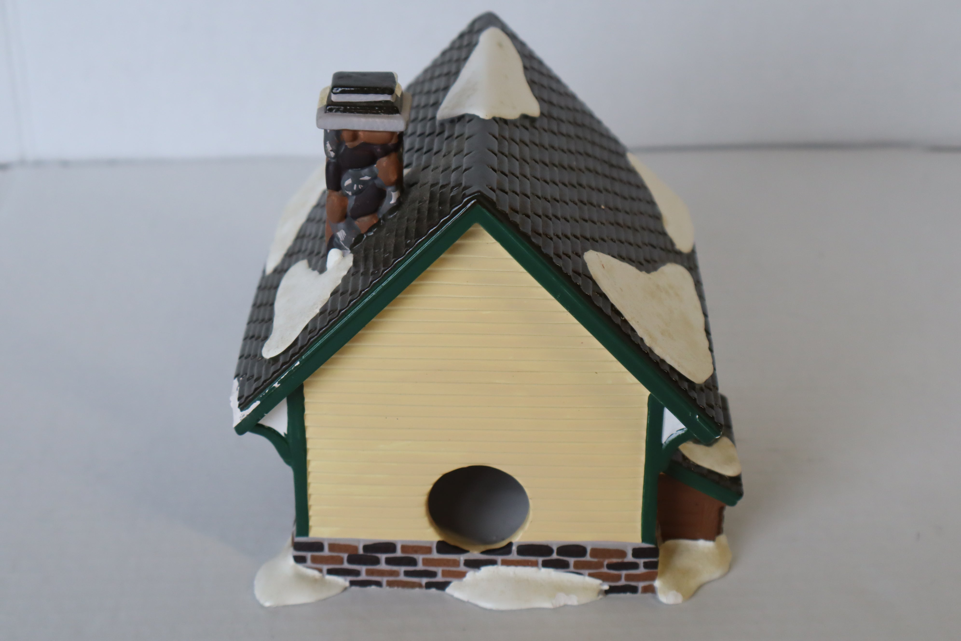 Department 56 Snow Village Vintage Fisherman's Nook Bass Cabin-Second hand-M8121