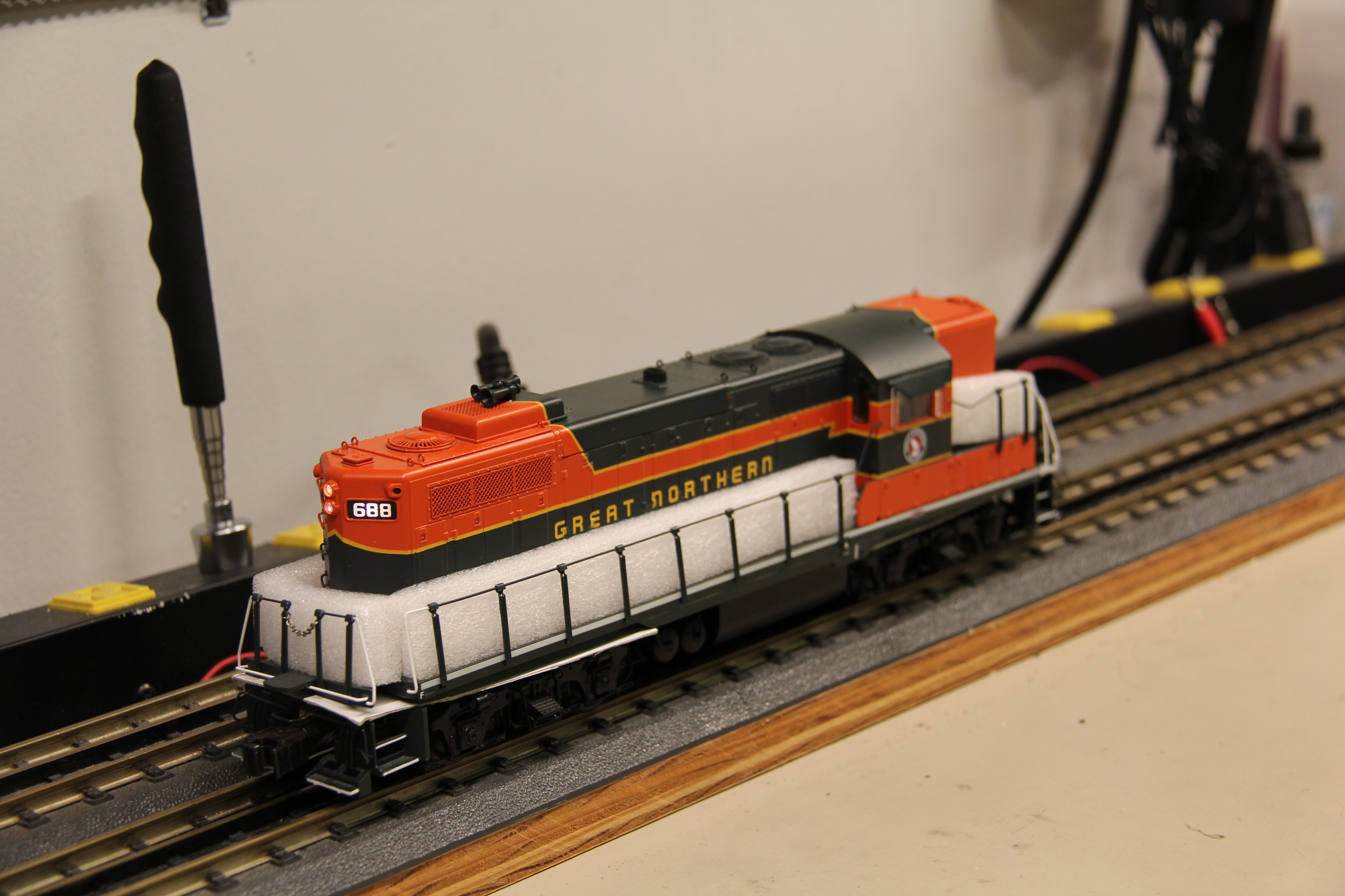 Lionel 6-34664 Great Northern GP-9 Diesel Locomotive-Second hand-M6494