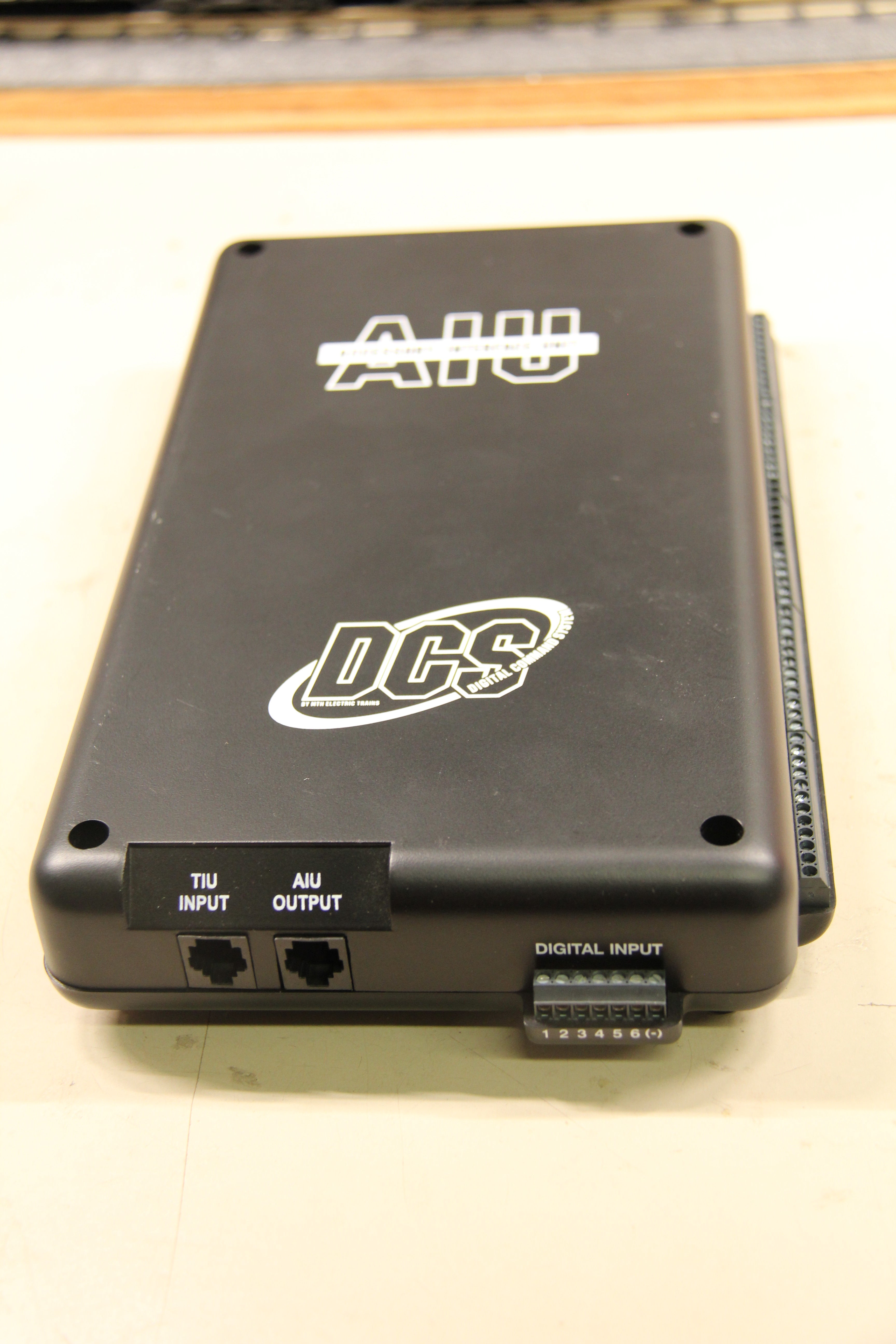 MTH DCS 50-1004 AIU Accessory Interface Unit-Second hand-M6560