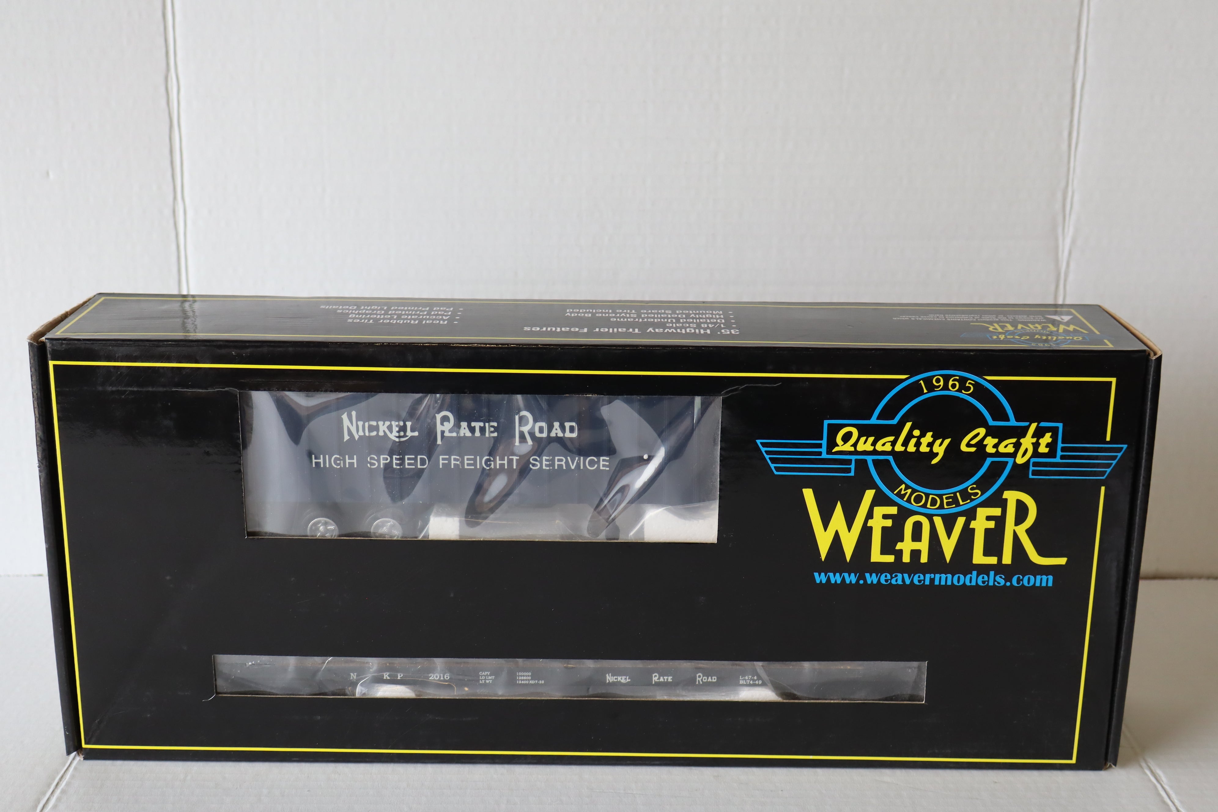 Weaver Nickel Plate Road 50' Flat Car w/  35' Trailers-Second hand-M8129