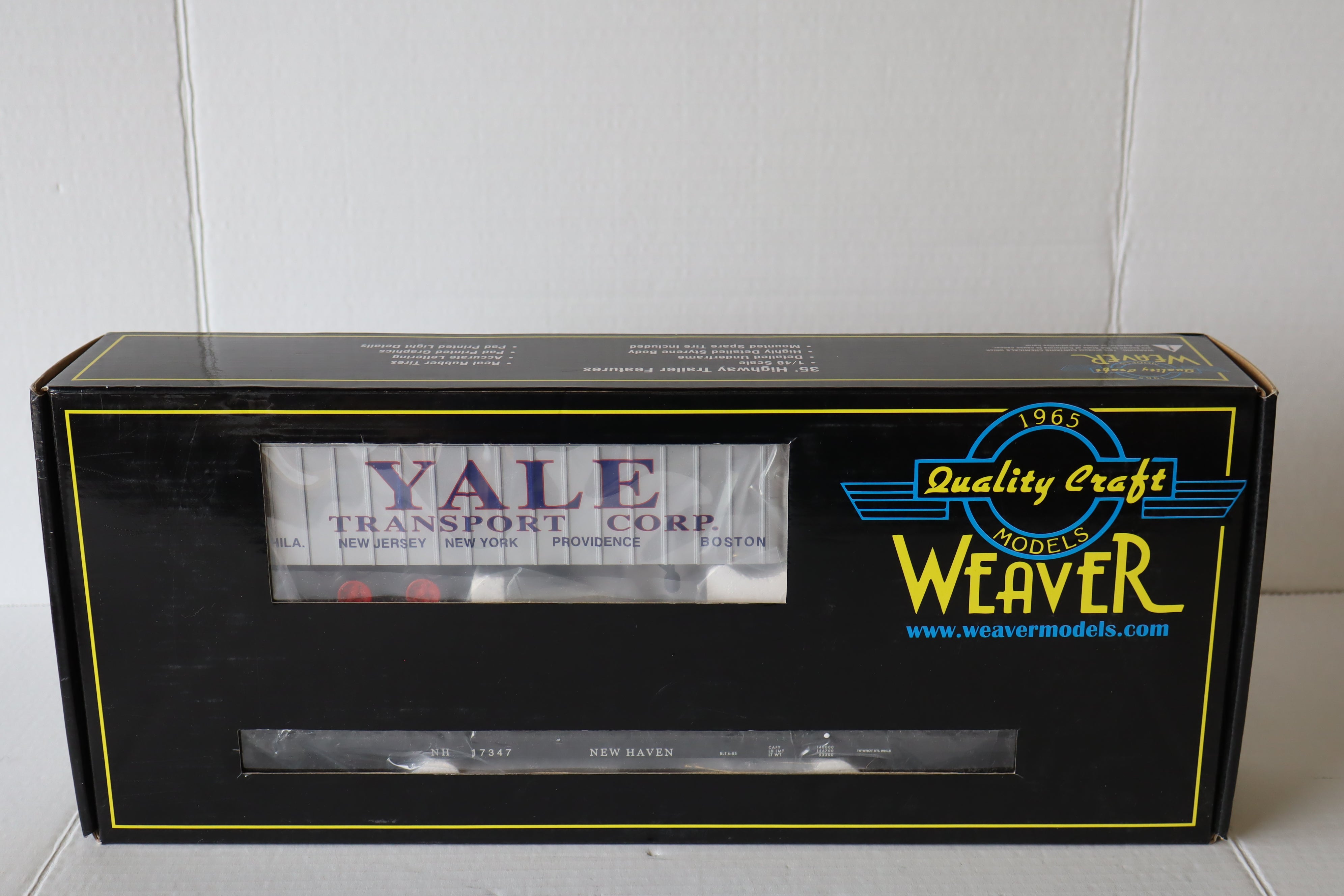 Weaver U23002LD New Haven / Yale 50' Flat Car w/  35' Trailers #17374-Second hand-M8131