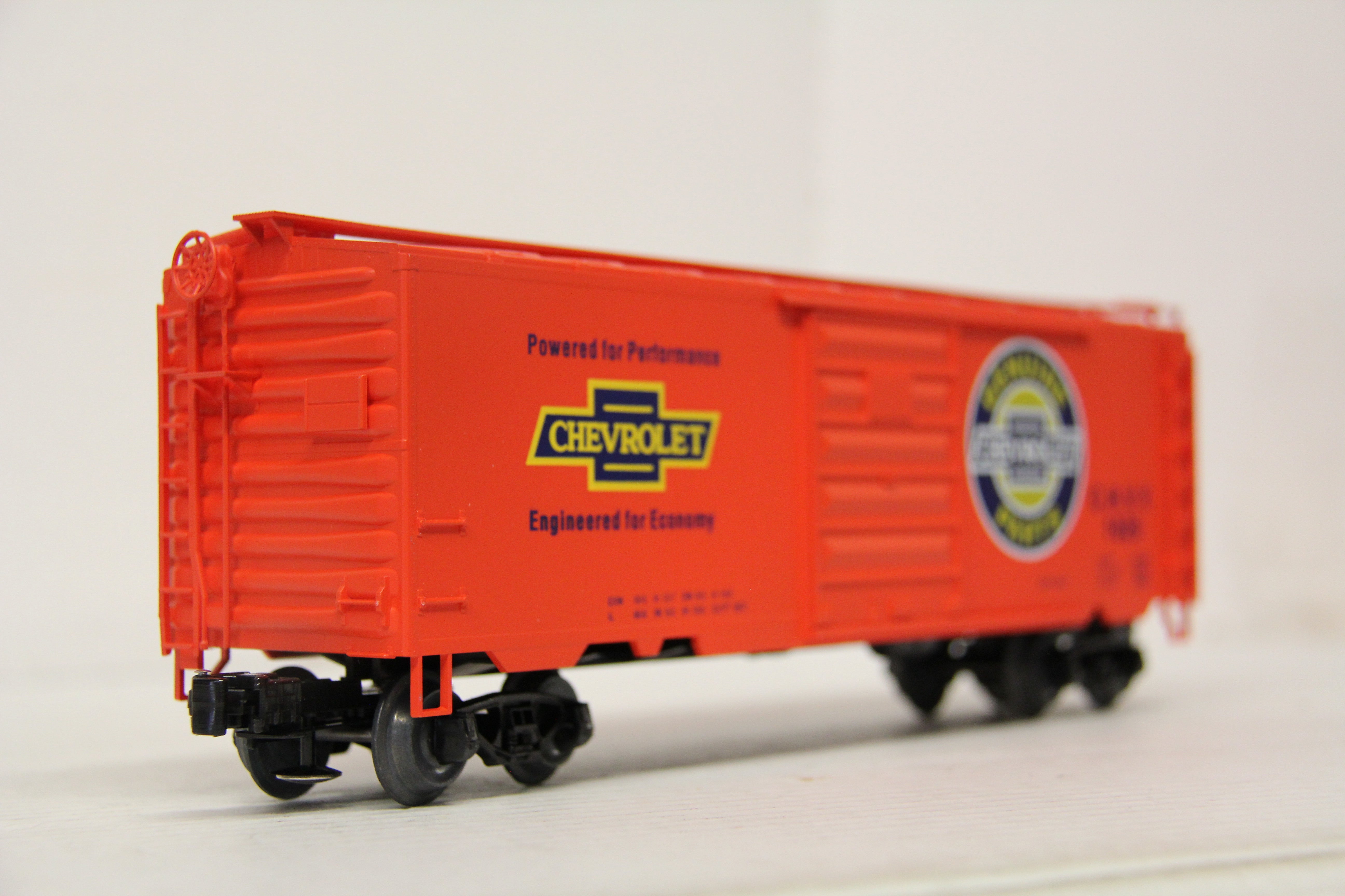 Weaver Chevrolet Genuine Parts PS-1 40' Boxcar #1025-Second hand-M6665
